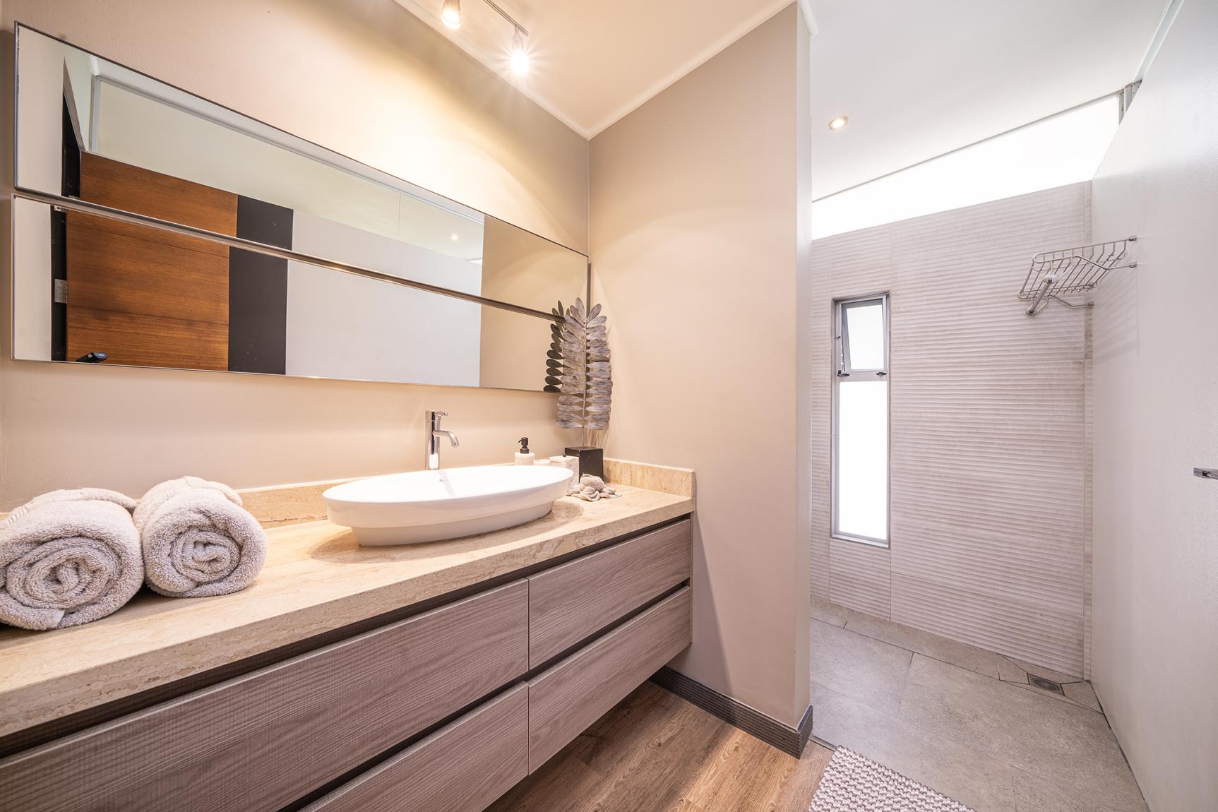 6 bed Single Family Homes For Sale in Tamarindo, Guanacaste - thumb 27