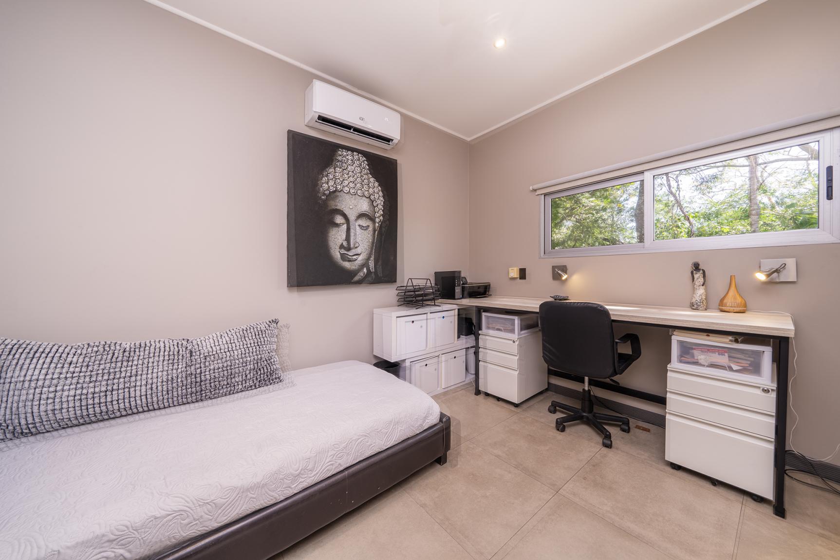 6 bed Single Family Homes For Sale in Tamarindo, Guanacaste - thumb 7