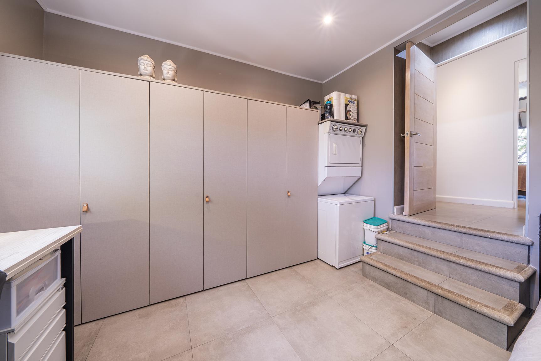 6 bed Single Family Homes For Sale in Tamarindo, Guanacaste - thumb 8