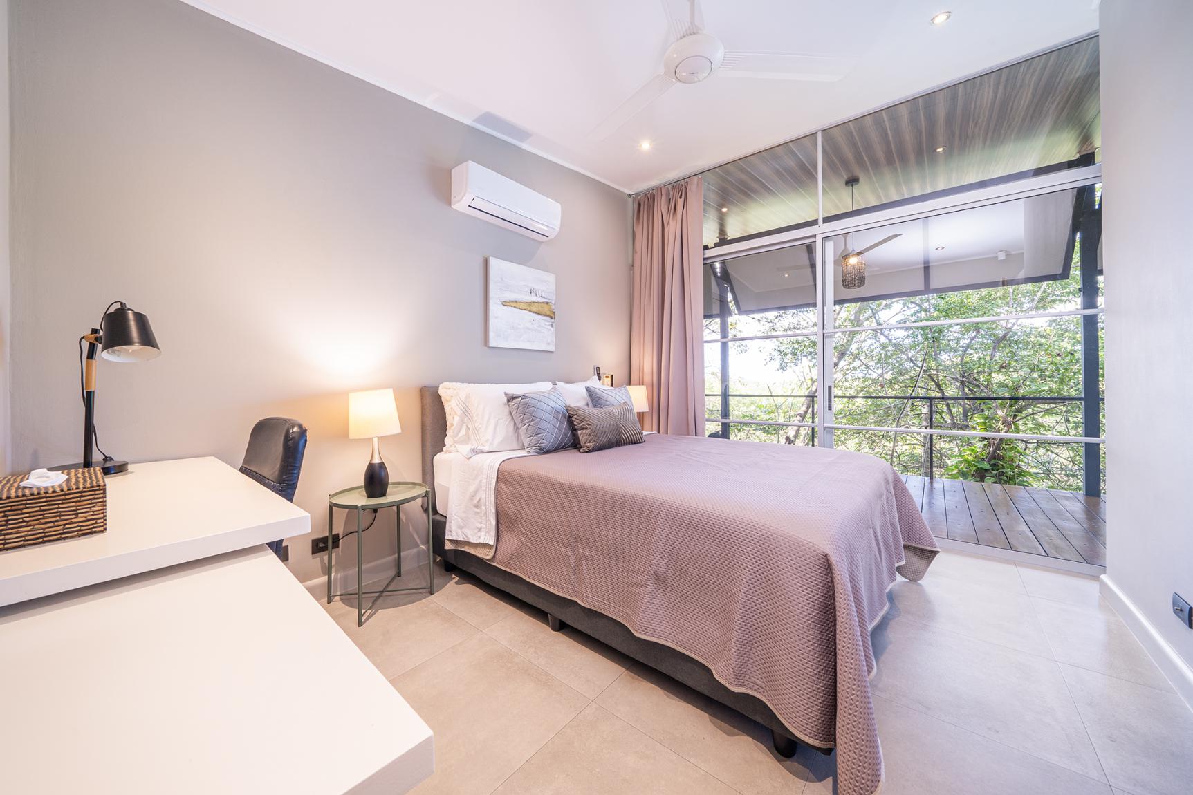 6 bed Single Family Homes For Sale in Tamarindo, Guanacaste - thumb 10