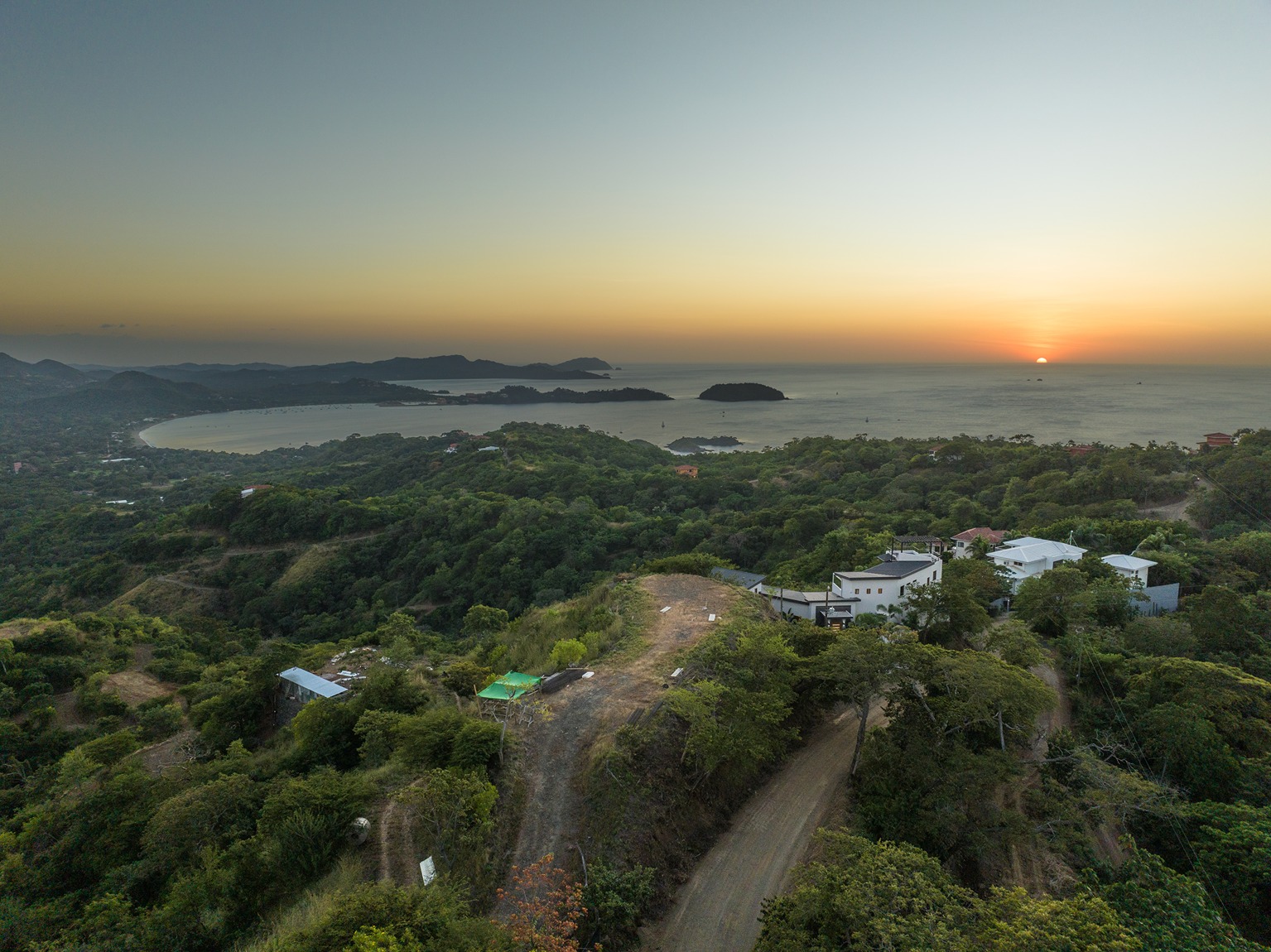 5 bed Single Family Homes For Sale in Playa Potrero, Guanacaste - thumb 12