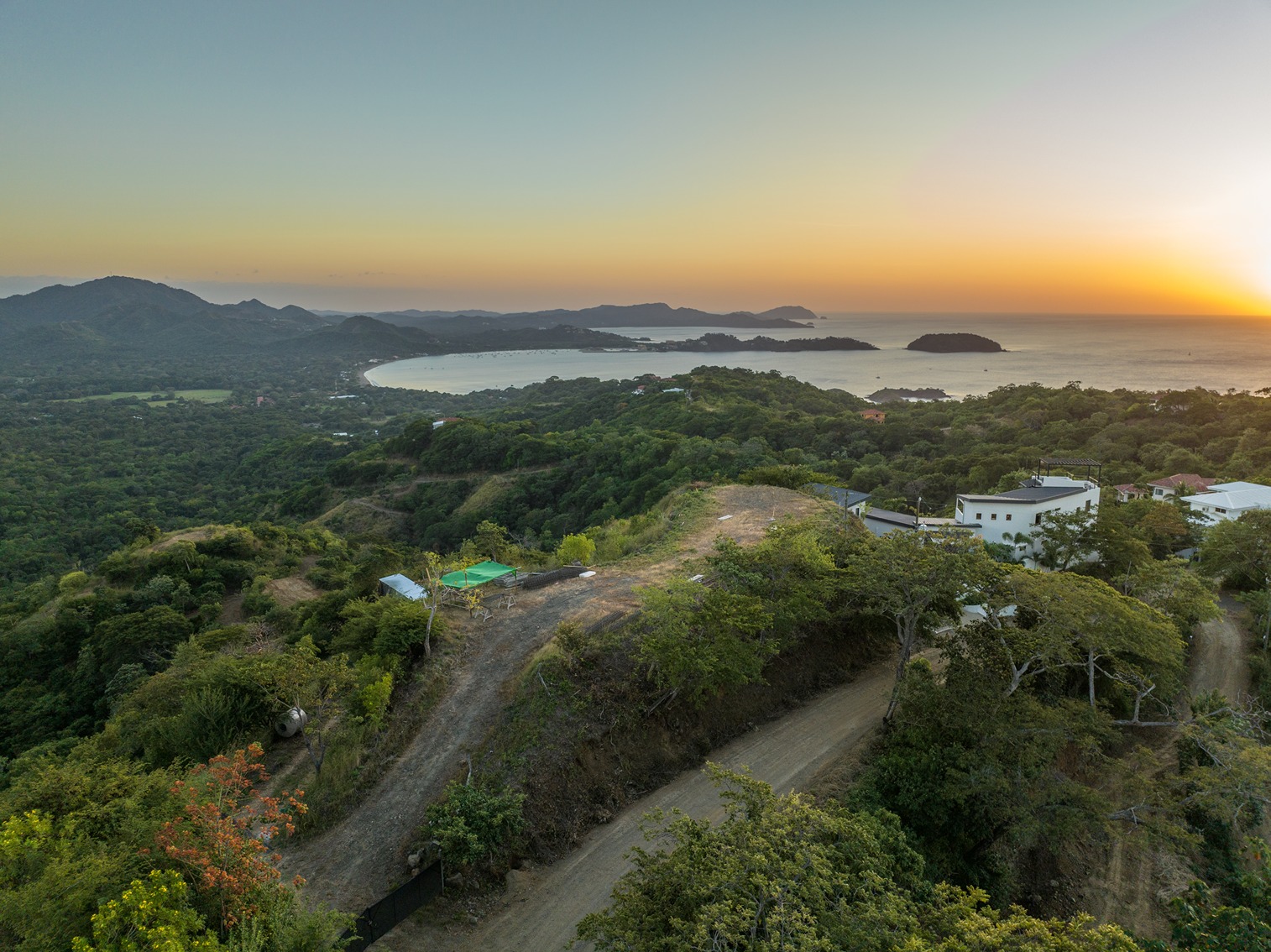 5 bed Single Family Homes For Sale in Playa Potrero, Guanacaste - thumb 16