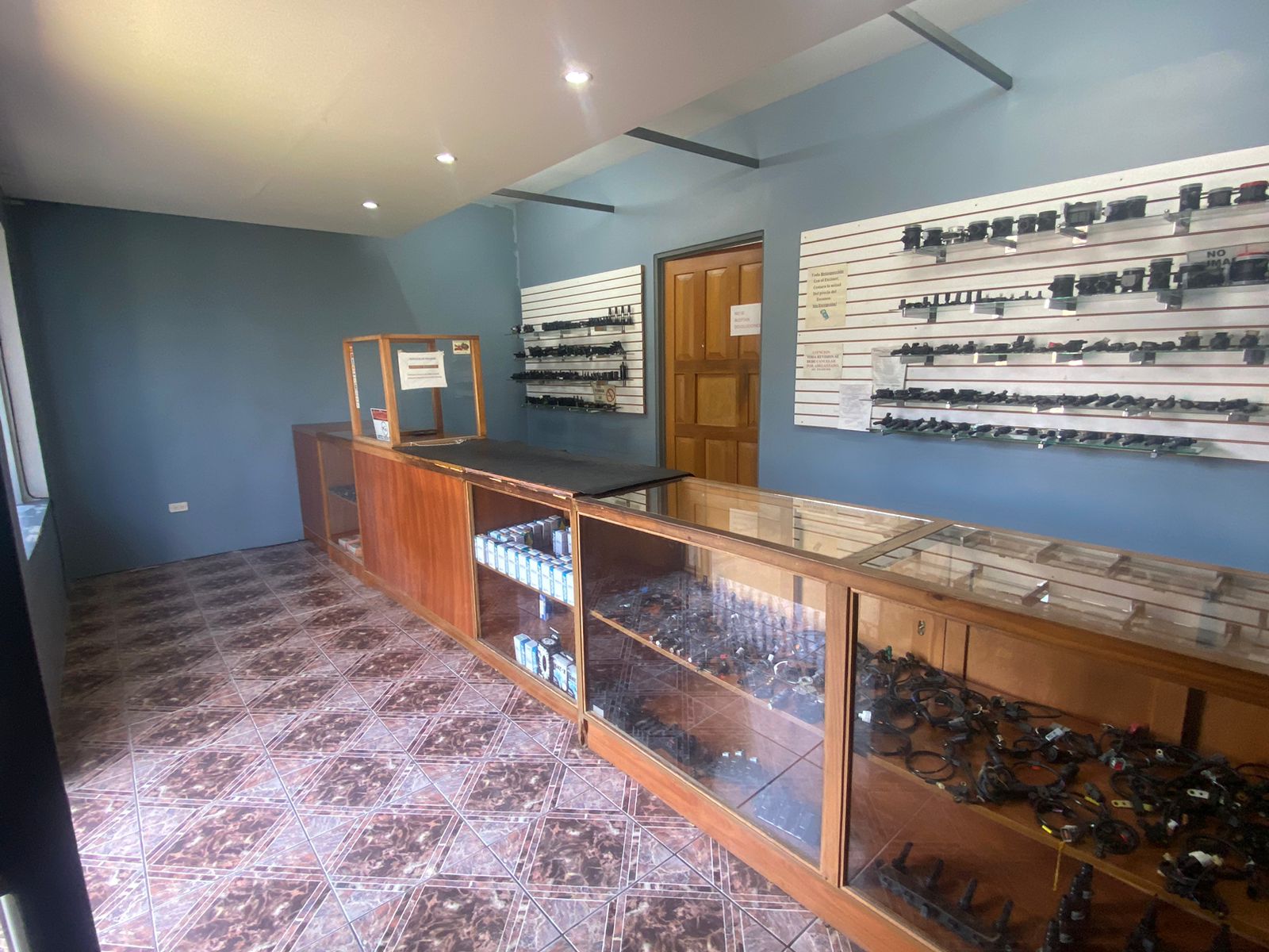 3 bed Single Family Homes For Sale in Desamparados, San Jose - thumb 4