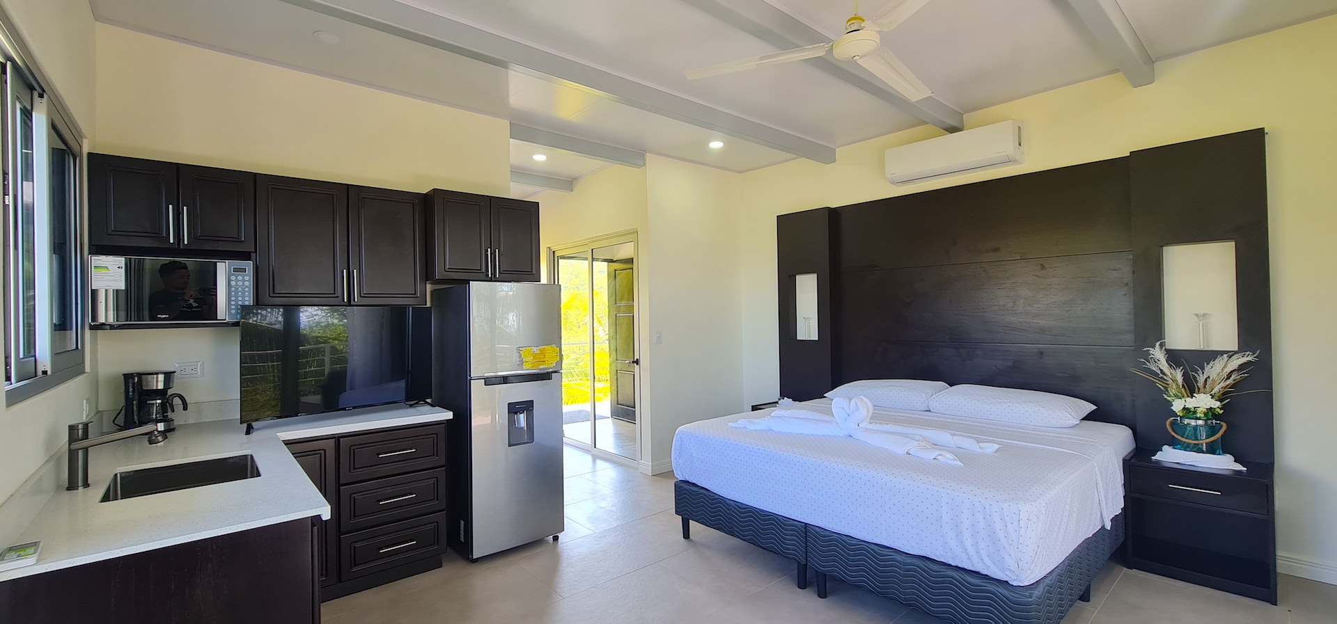 3 bed Single Family Homes For Sale in Dominical, Puntarenas - thumb 14