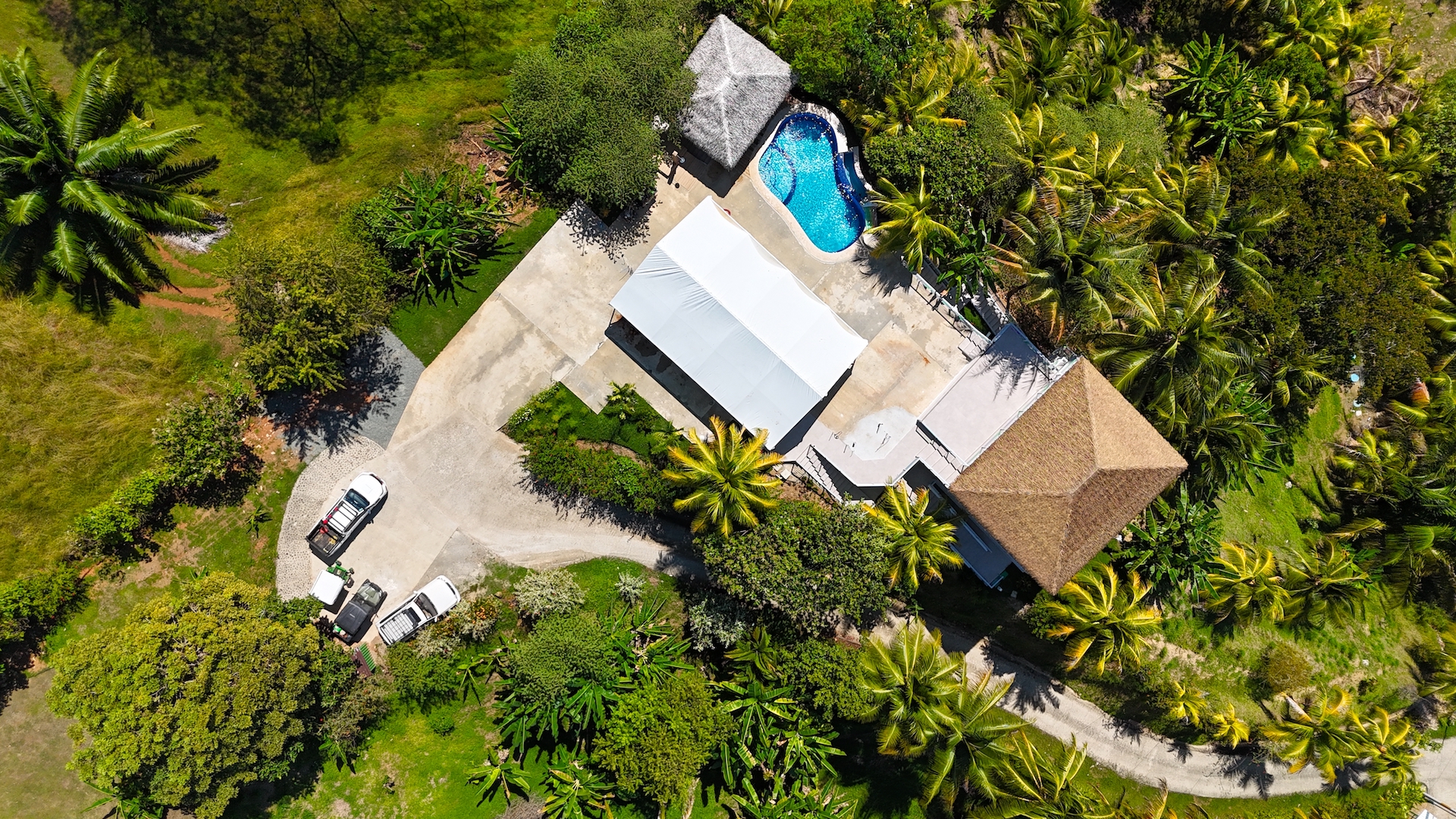 3 bed Single Family Homes For Sale in Dominical, Puntarenas - thumb 2