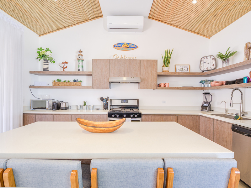4 bed Single Family Homes For Sale in Tamarindo, Guanacaste - hero 4