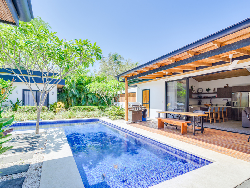 4 bed Single Family Homes For Sale in Tamarindo, Guanacaste - hero 21