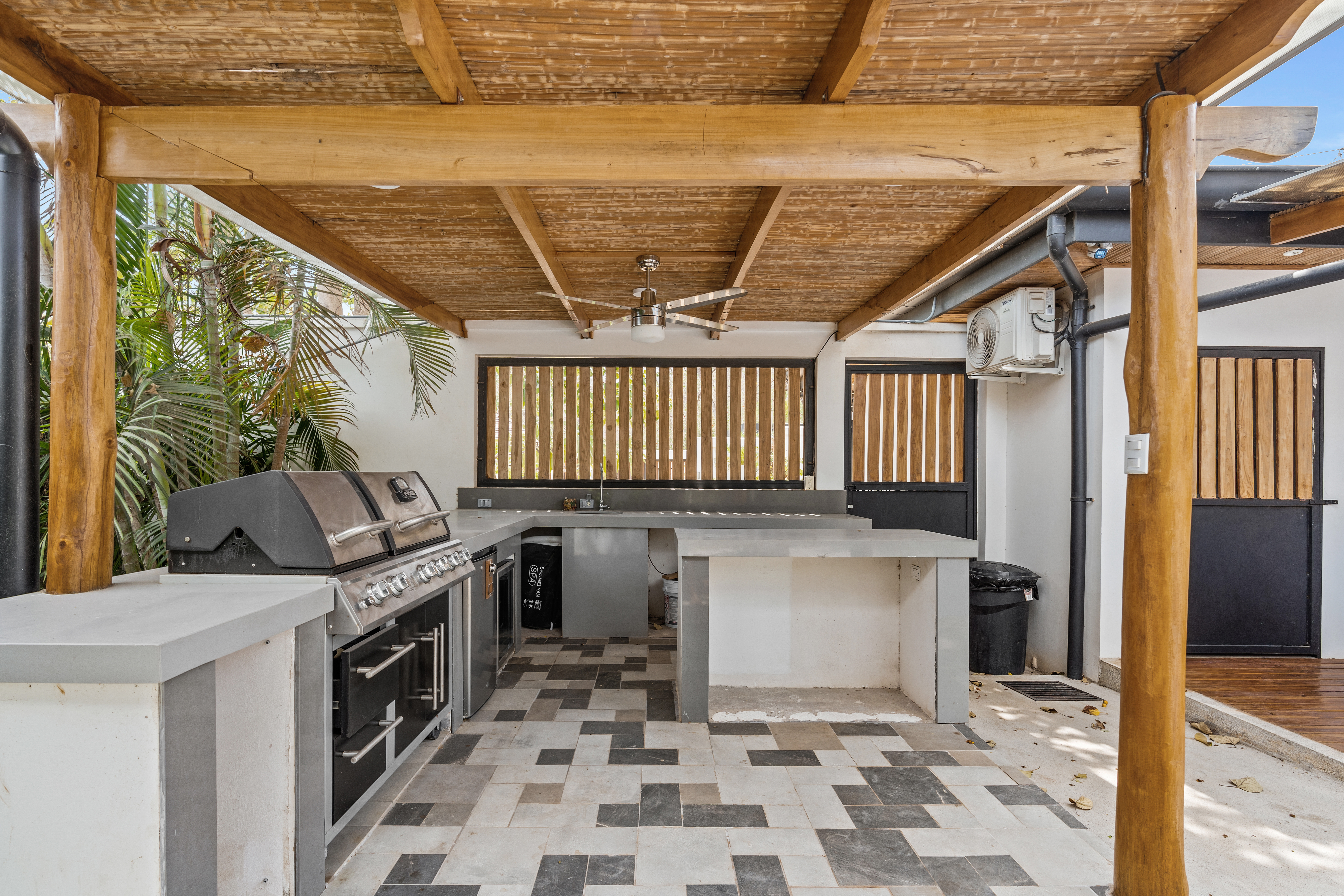 4 bed Single Family Homes For Sale in Tamarindo, Guanacaste - thumb 22