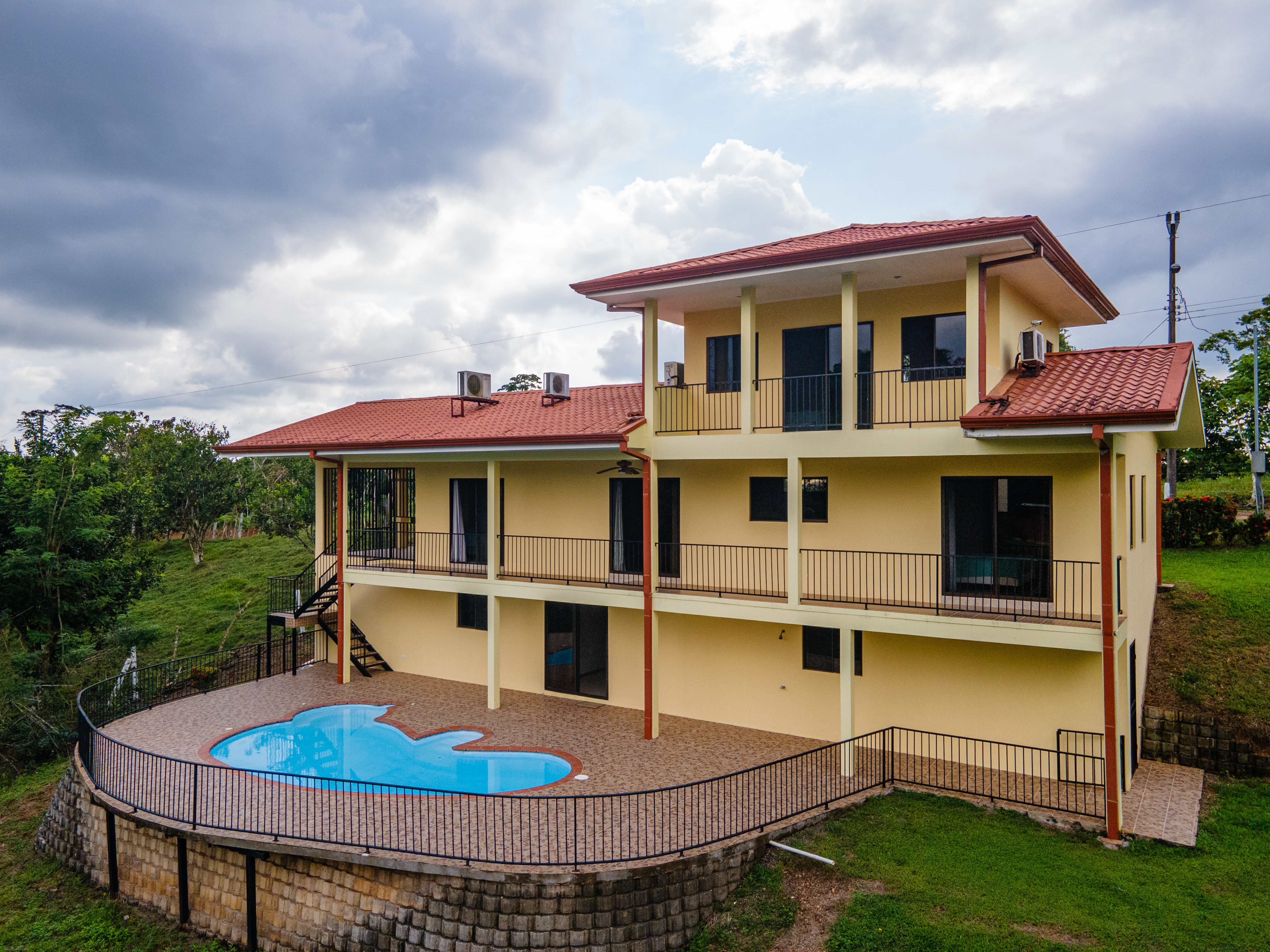 4 bed Single Family Homes For Sale in Puriscal, San Jose - thumb 2