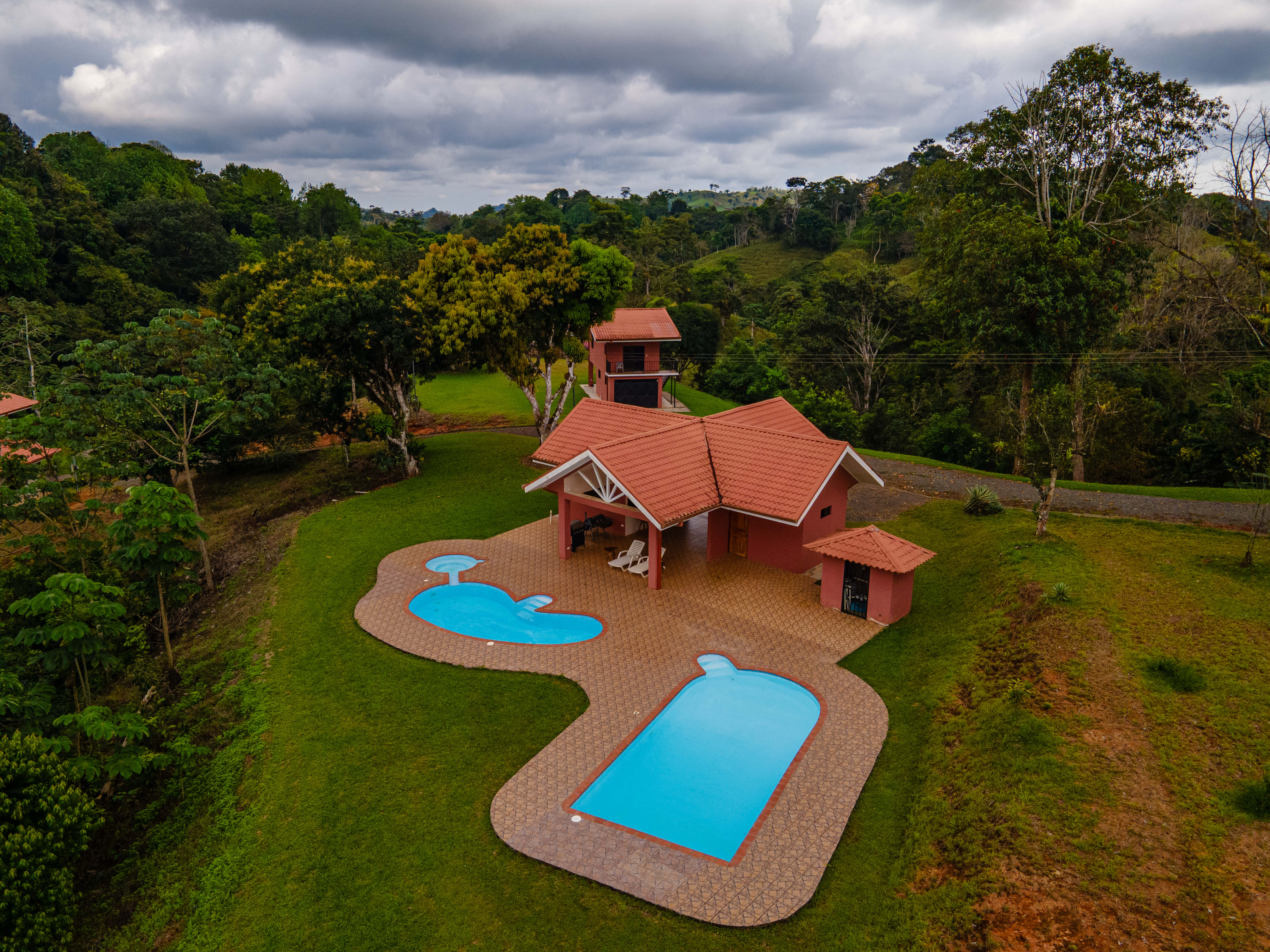 4 bed Single Family Homes For Sale in Puriscal, San Jose - thumb 3