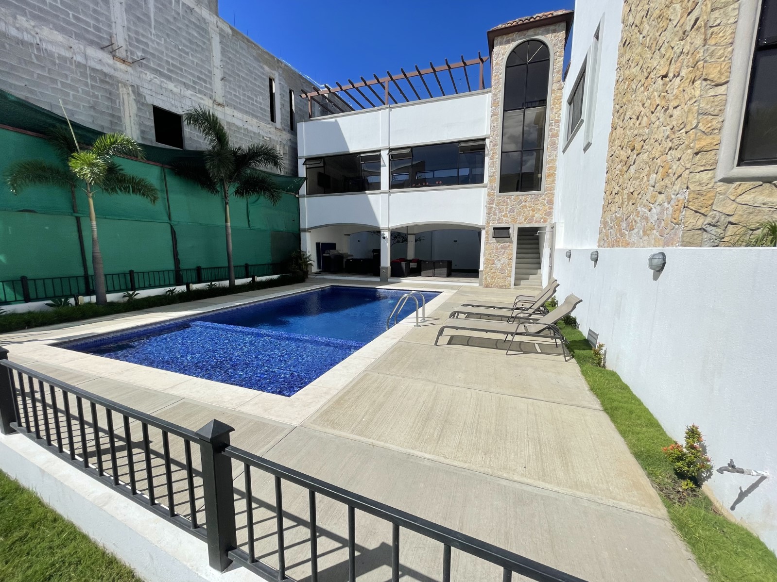 3 bed Single Family Homes For Sale in Santa Ana, San Jose - thumb 16