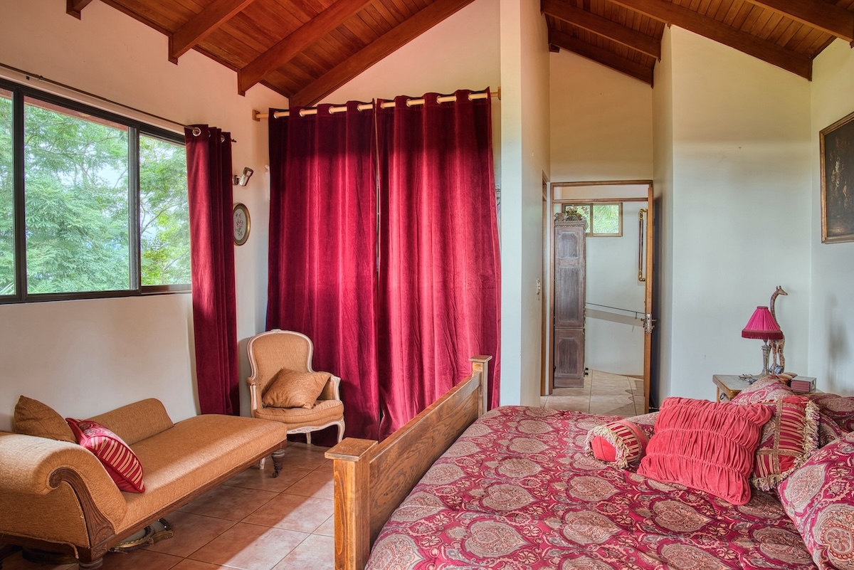 3 bed Single Family Homes For Sale in Dominical, Puntarenas - thumb 23