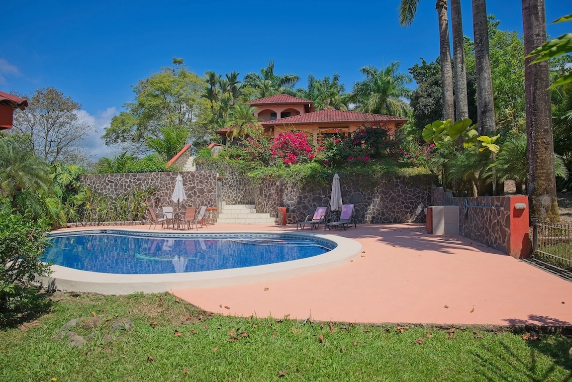 3 bed Single Family Homes For Sale in Dominical, Puntarenas - thumb 2