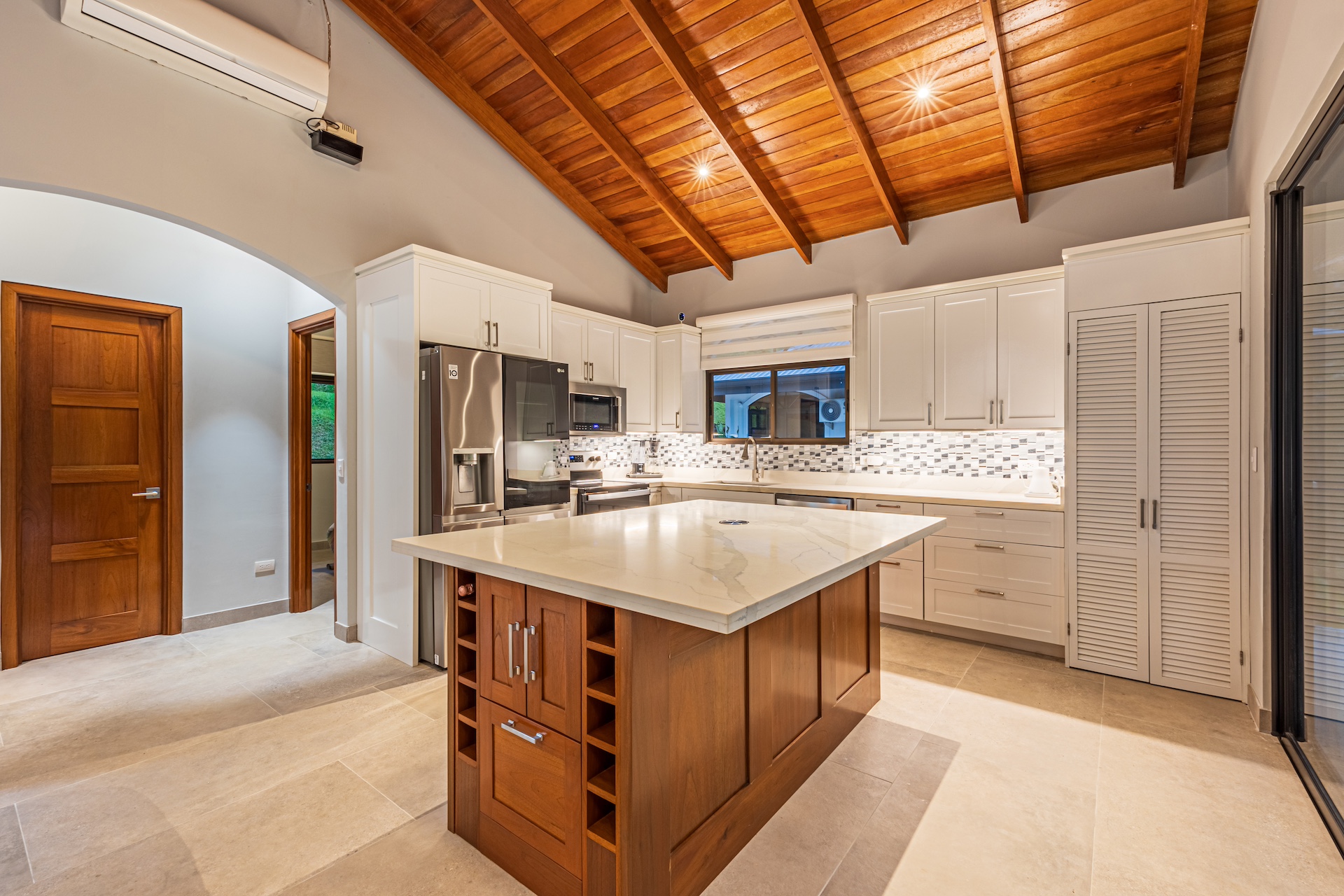 3 bed Single Family Homes For Sale in Uvita, Puntarenas - thumb 8