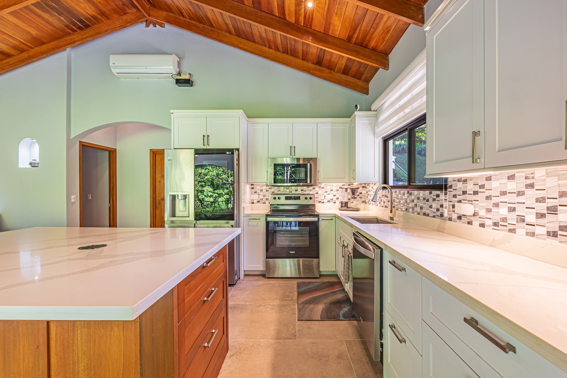 3 bed Single Family Homes For Sale in Uvita, Puntarenas - thumb 12