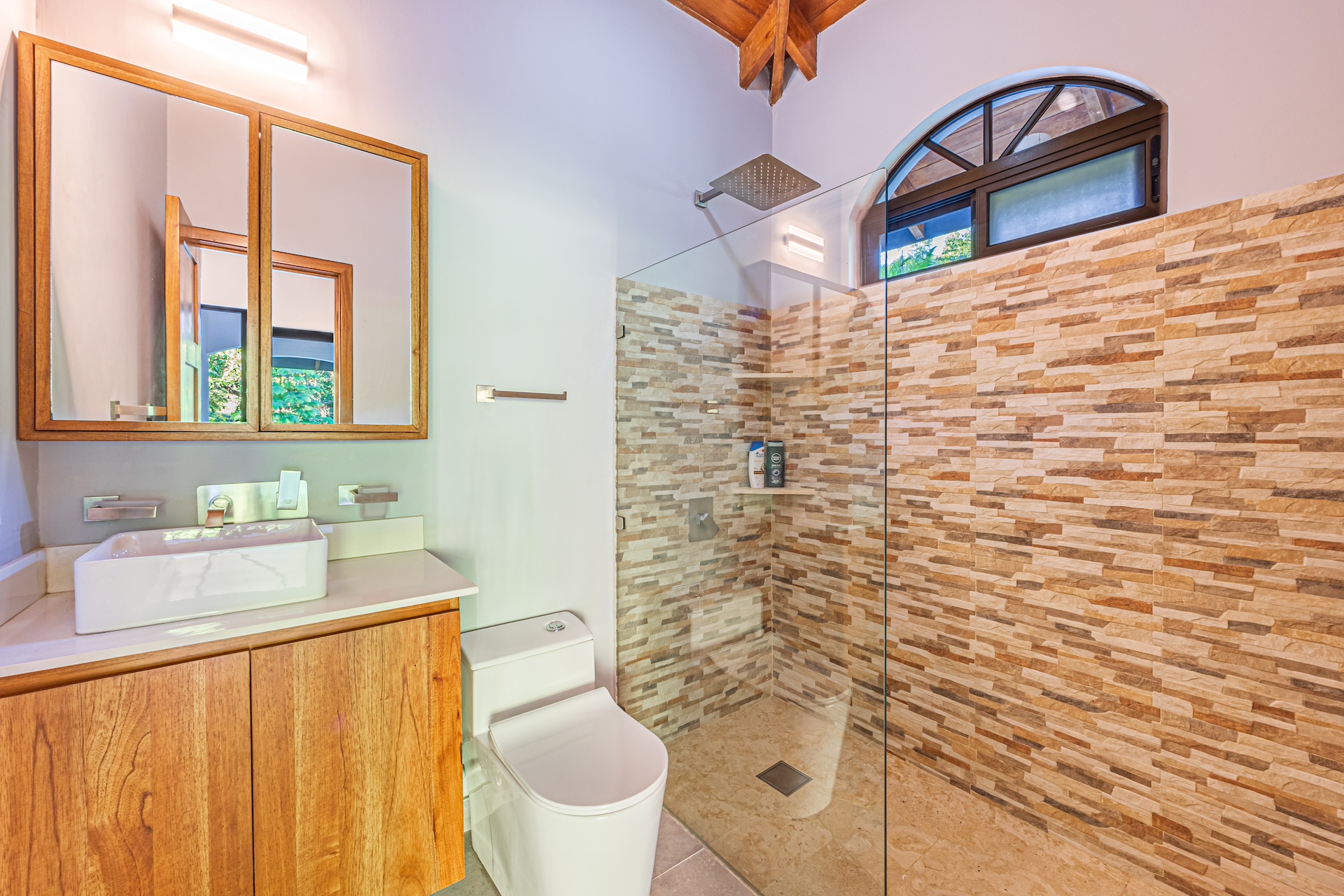 3 bed Single Family Homes For Sale in Uvita, Puntarenas - thumb 14