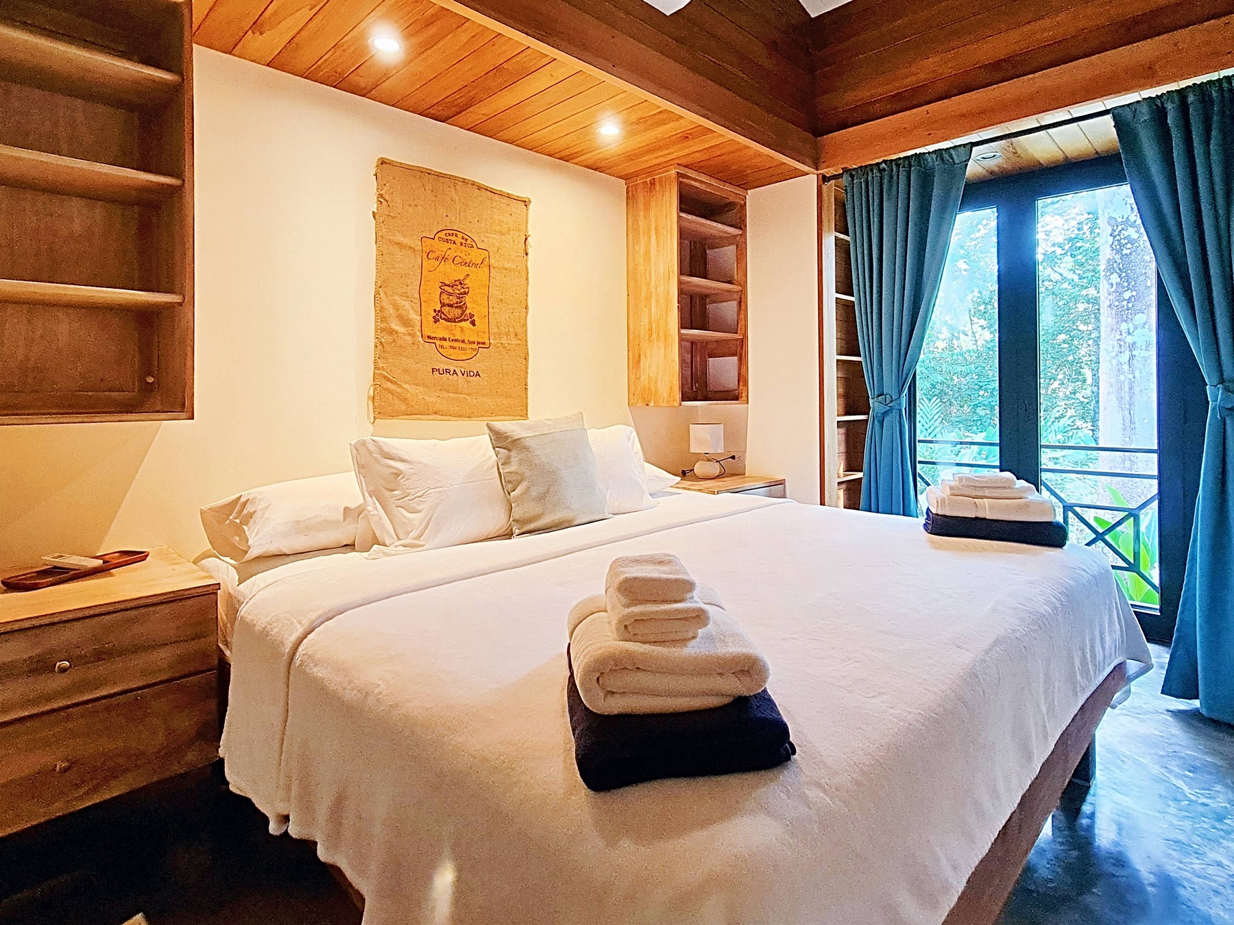 8 bed Commercial For Sale in Ojochal, Puntarenas - thumb 11