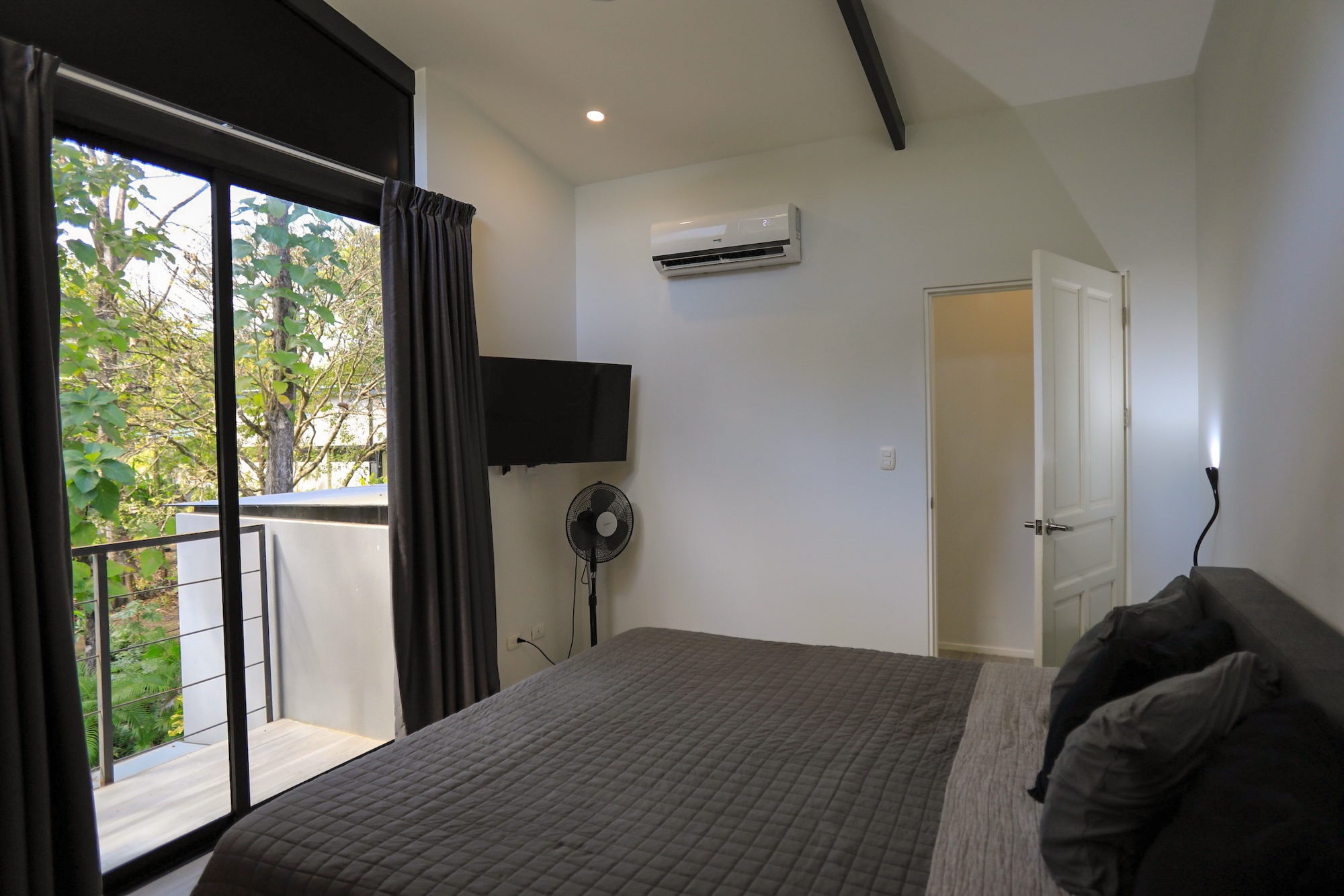 2 bed Condo For Sale in Malpais, Puntarenas - thumb 11