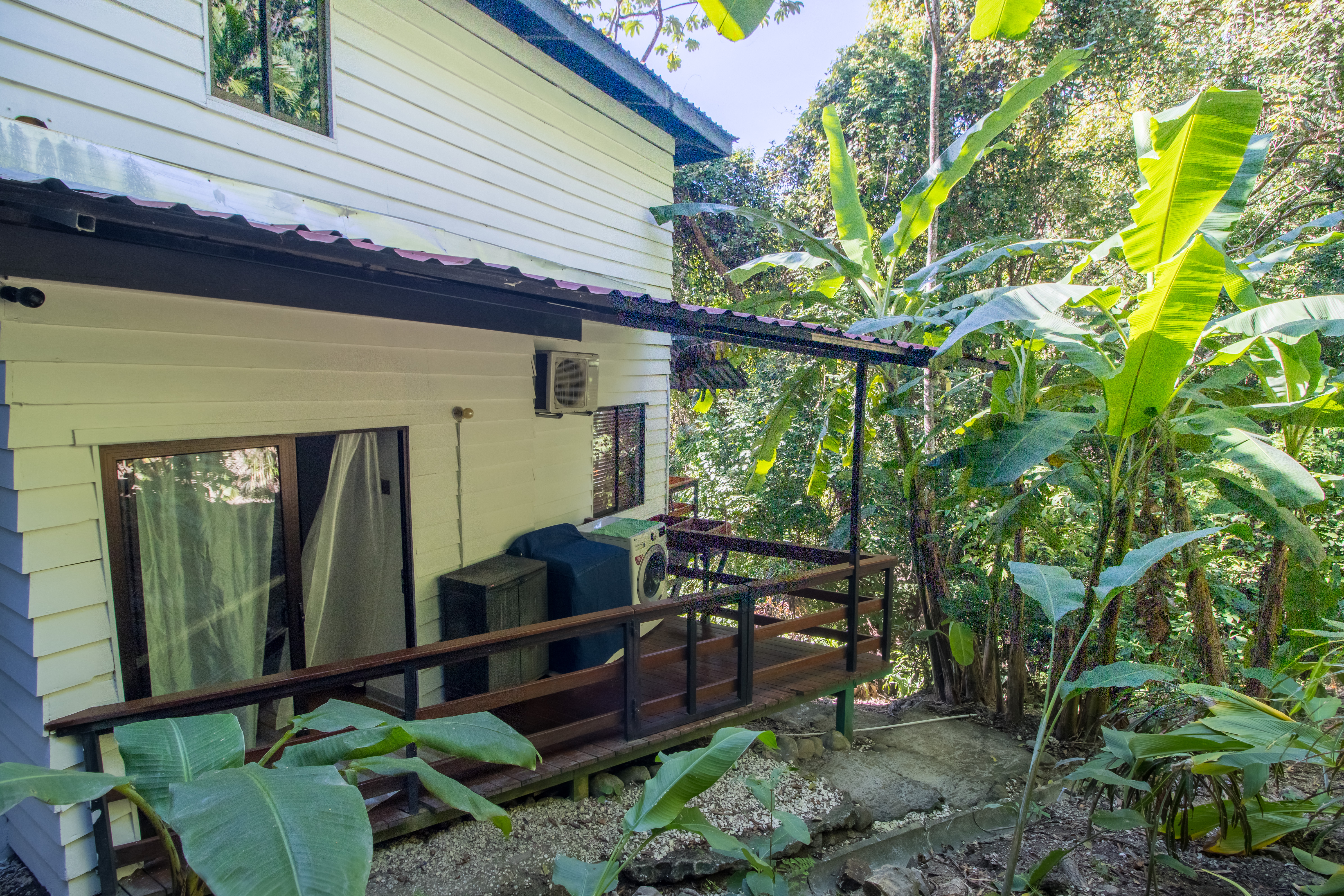 4 bed Single Family Homes For Sale in Malpais, Puntarenas - thumb 22