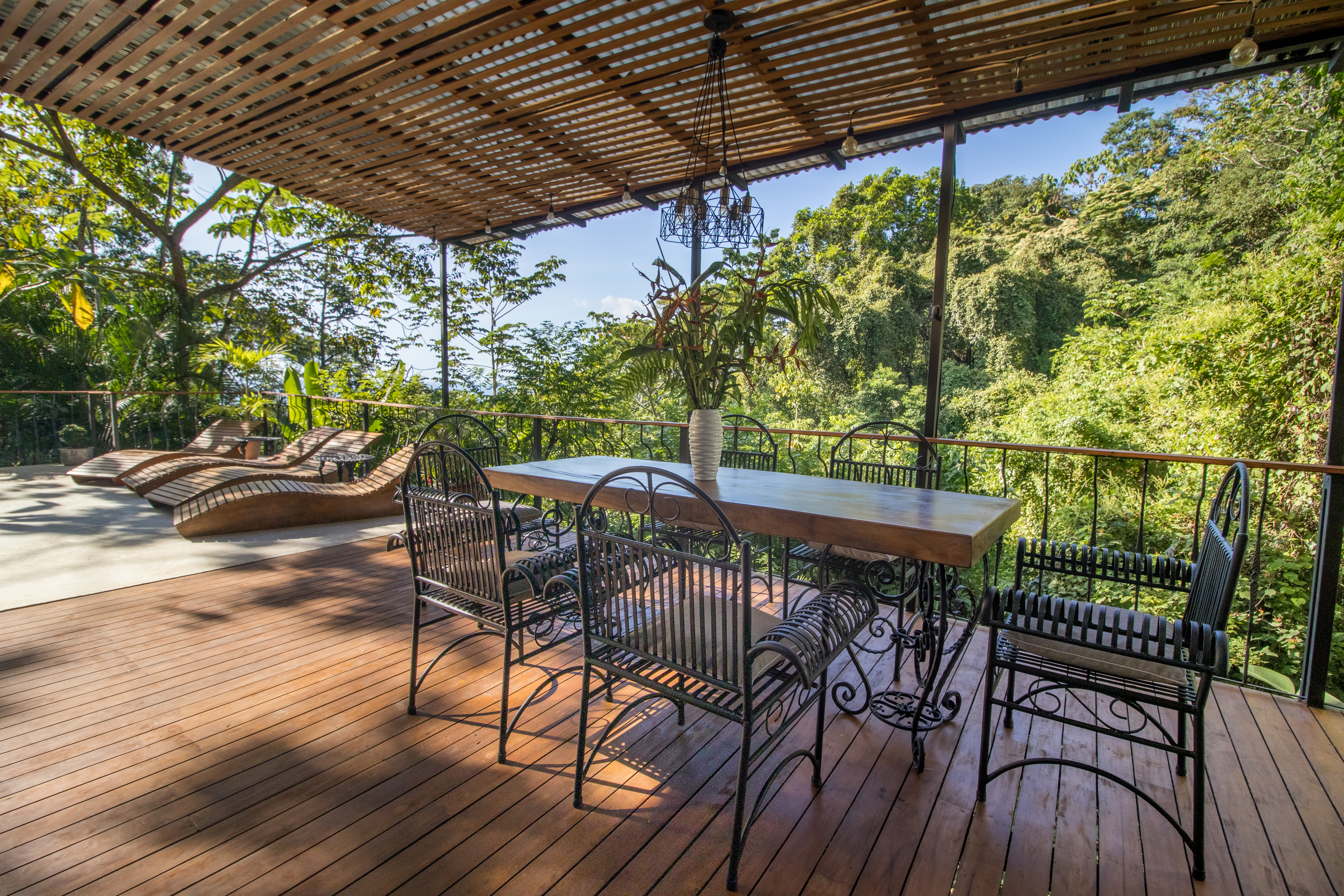 6 bed Single Family Homes For Sale in Malpais, Puntarenas - thumb 3