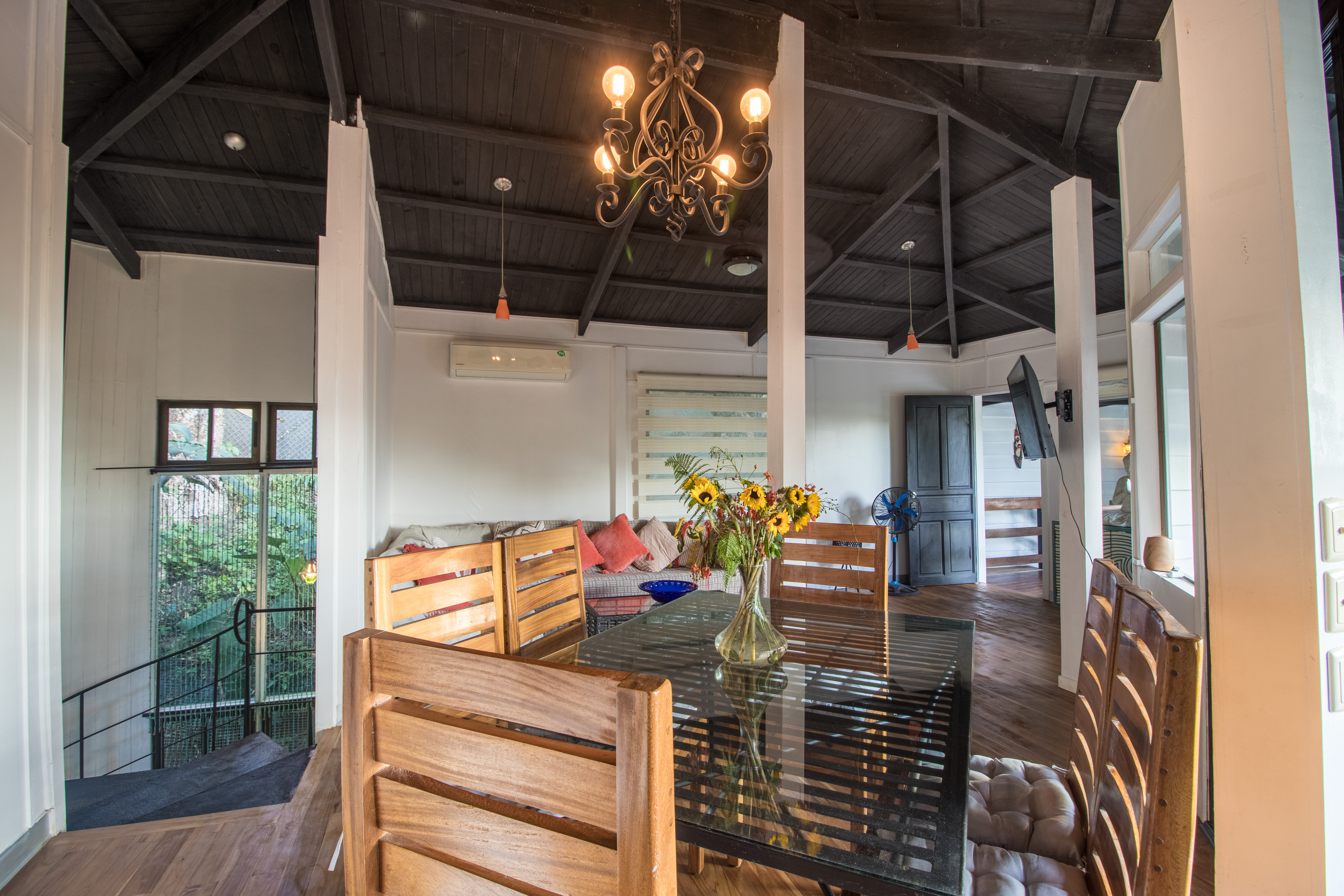 6 bed Single Family Homes For Sale in Malpais, Puntarenas - thumb 10