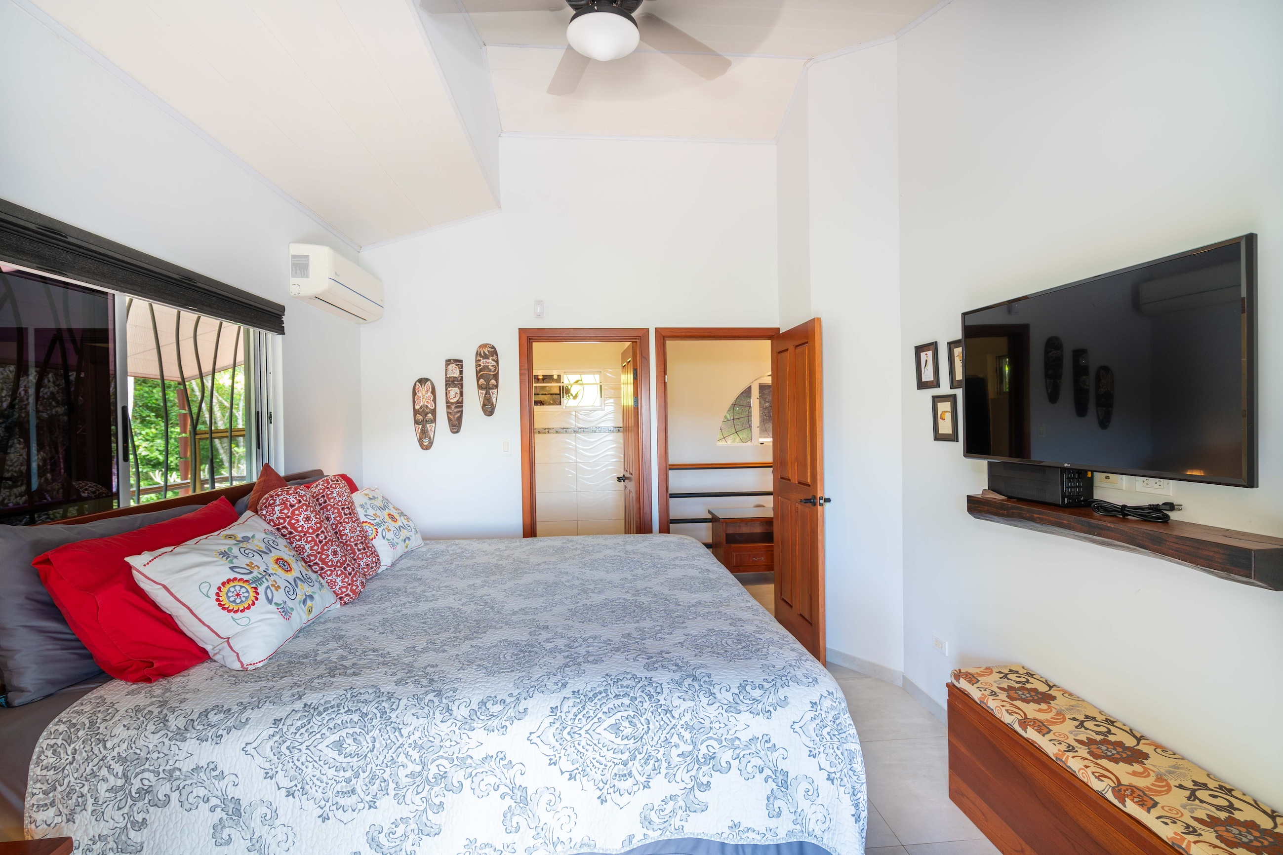 3 bed Single Family Homes For Sale in Dominical, Puntarenas - thumb 20