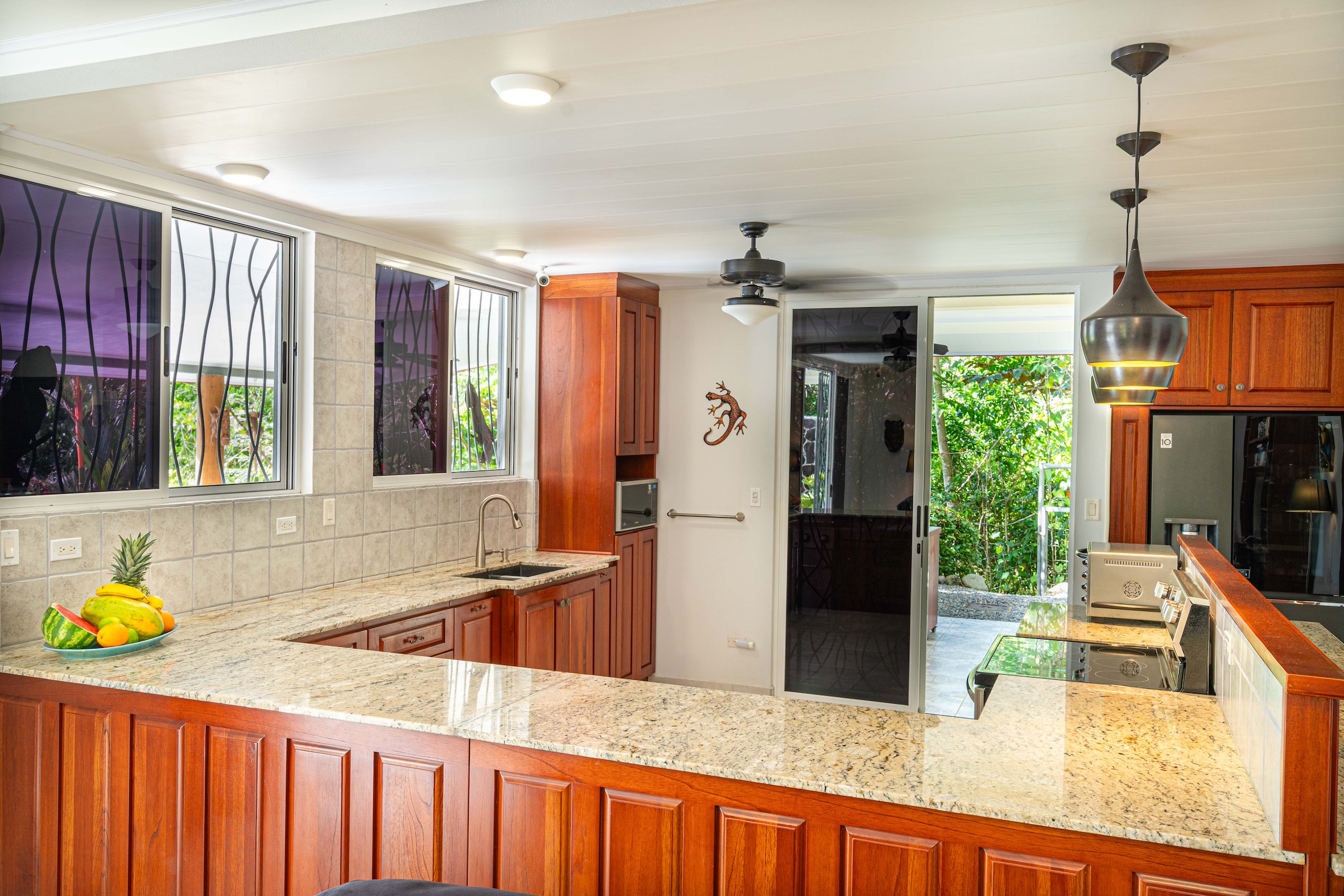 3 bed Single Family Homes For Sale in Dominical, Puntarenas - thumb 13