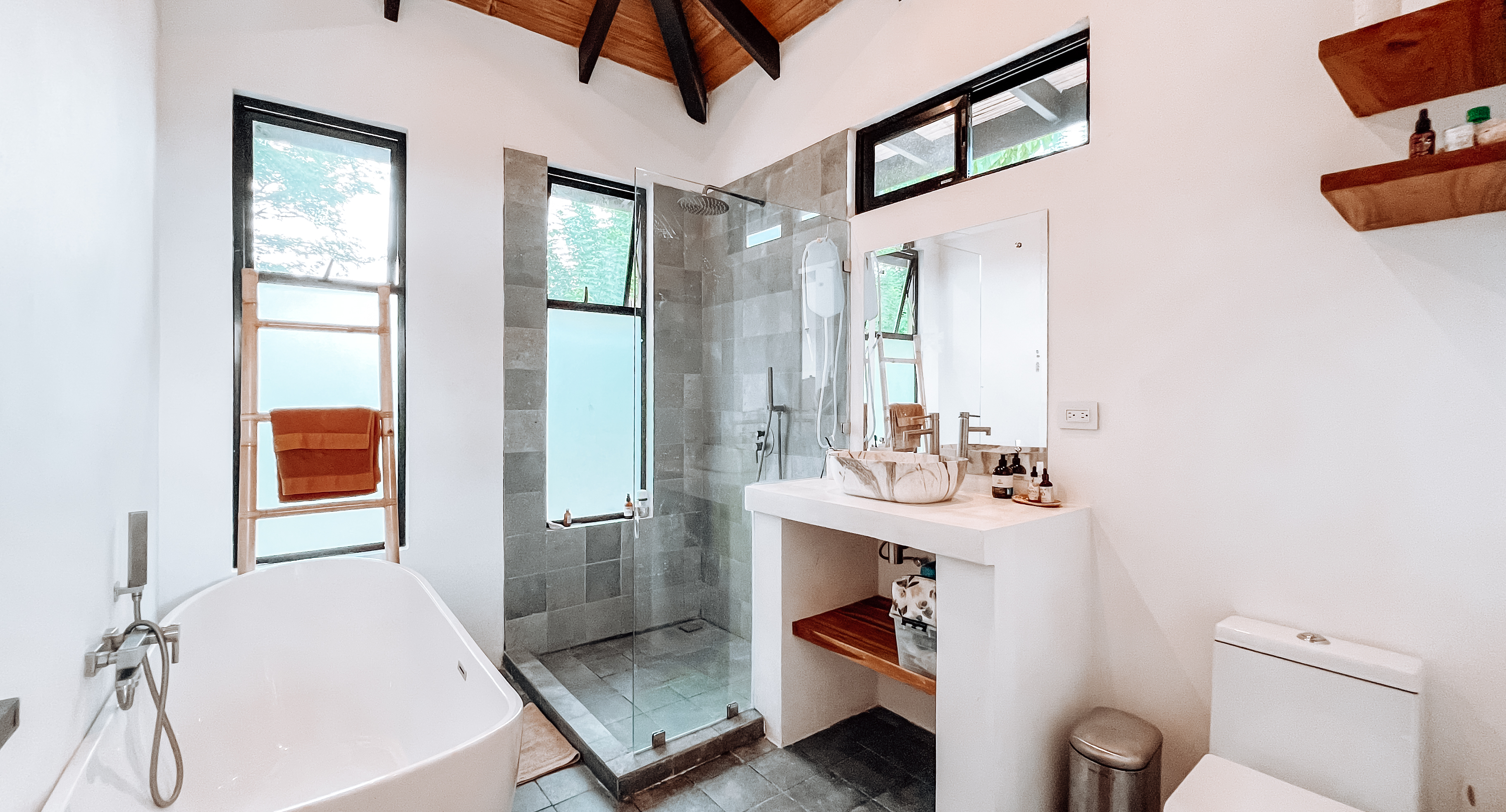 4 bed Single Family Homes For Sale in Cabuya, Puntarenas - thumb 29