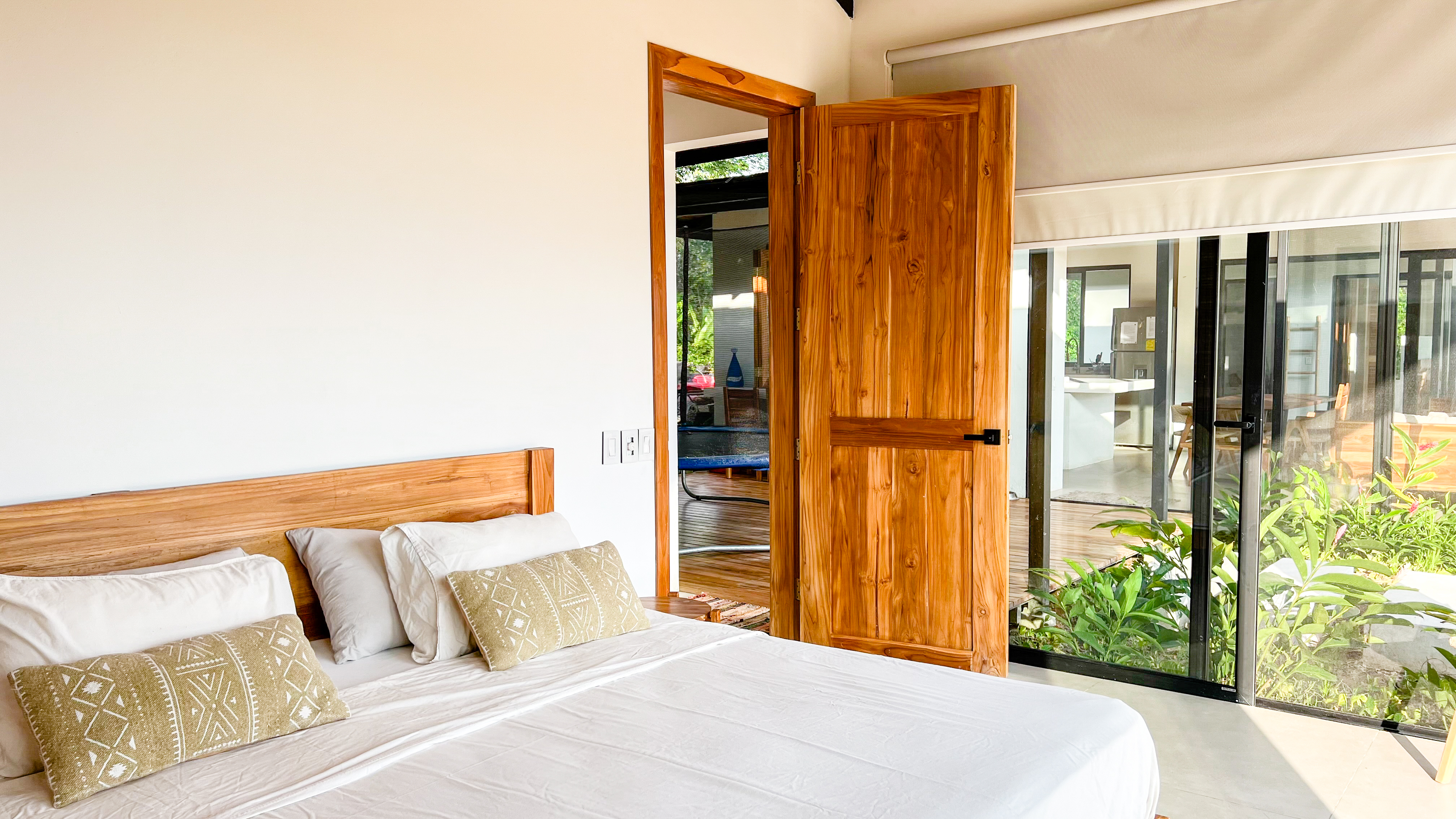 4 bed Single Family Homes For Sale in Cabuya, Puntarenas - thumb 11