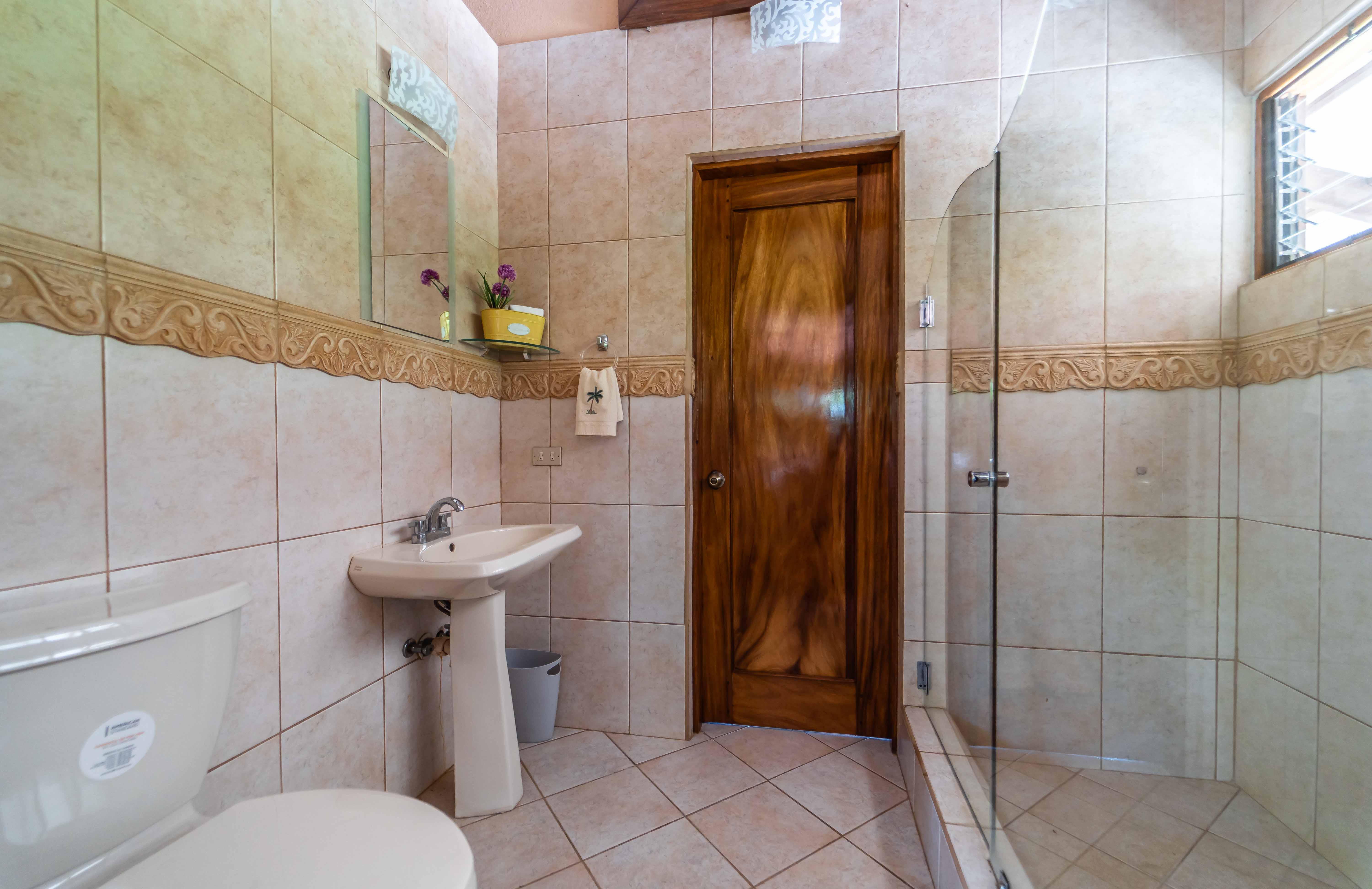 4 bed Single Family Homes For Sale in PlayaCoyote, Guanacaste - thumb 16