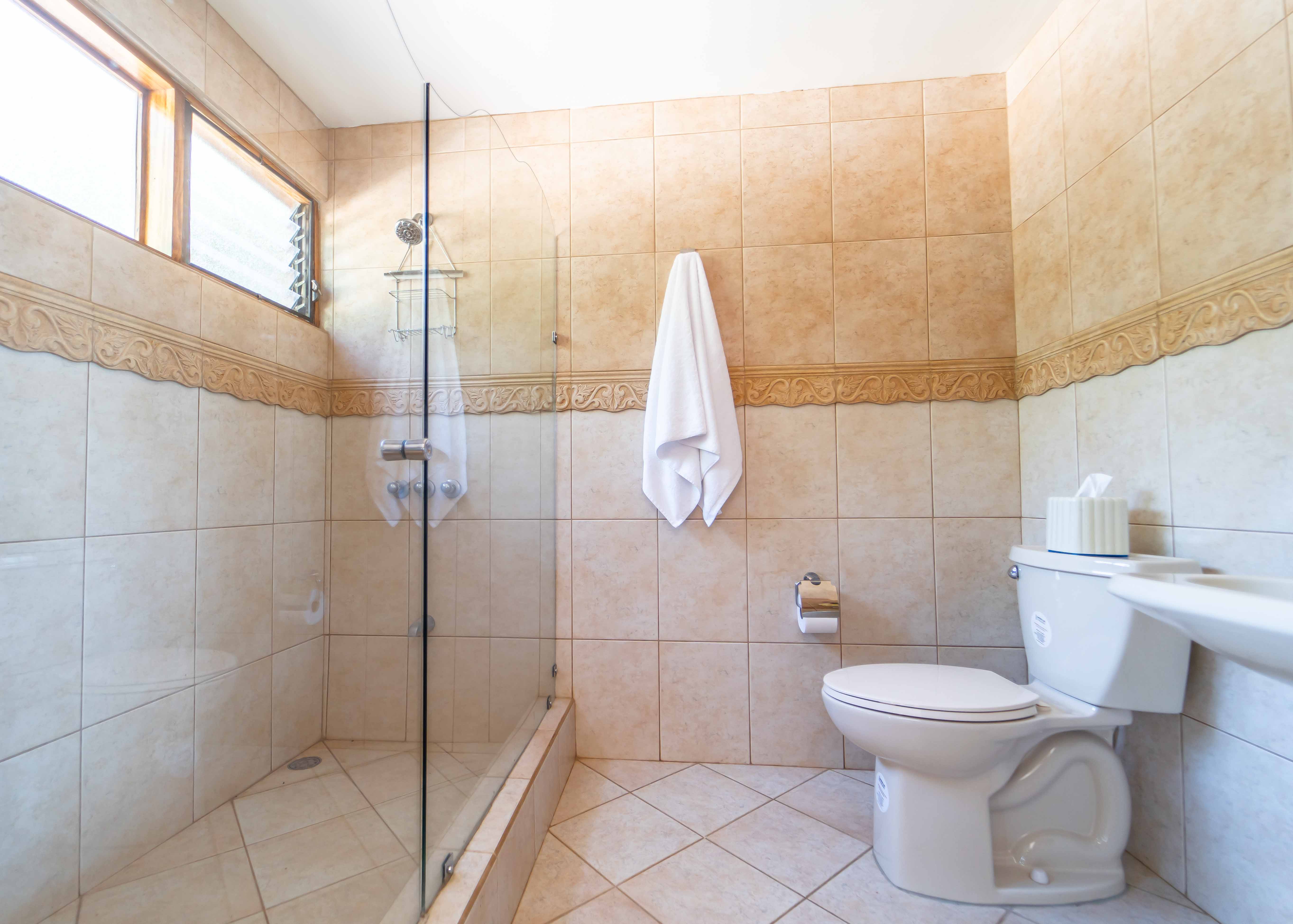 4 bed Single Family Homes For Sale in PlayaCoyote, Guanacaste - thumb 24