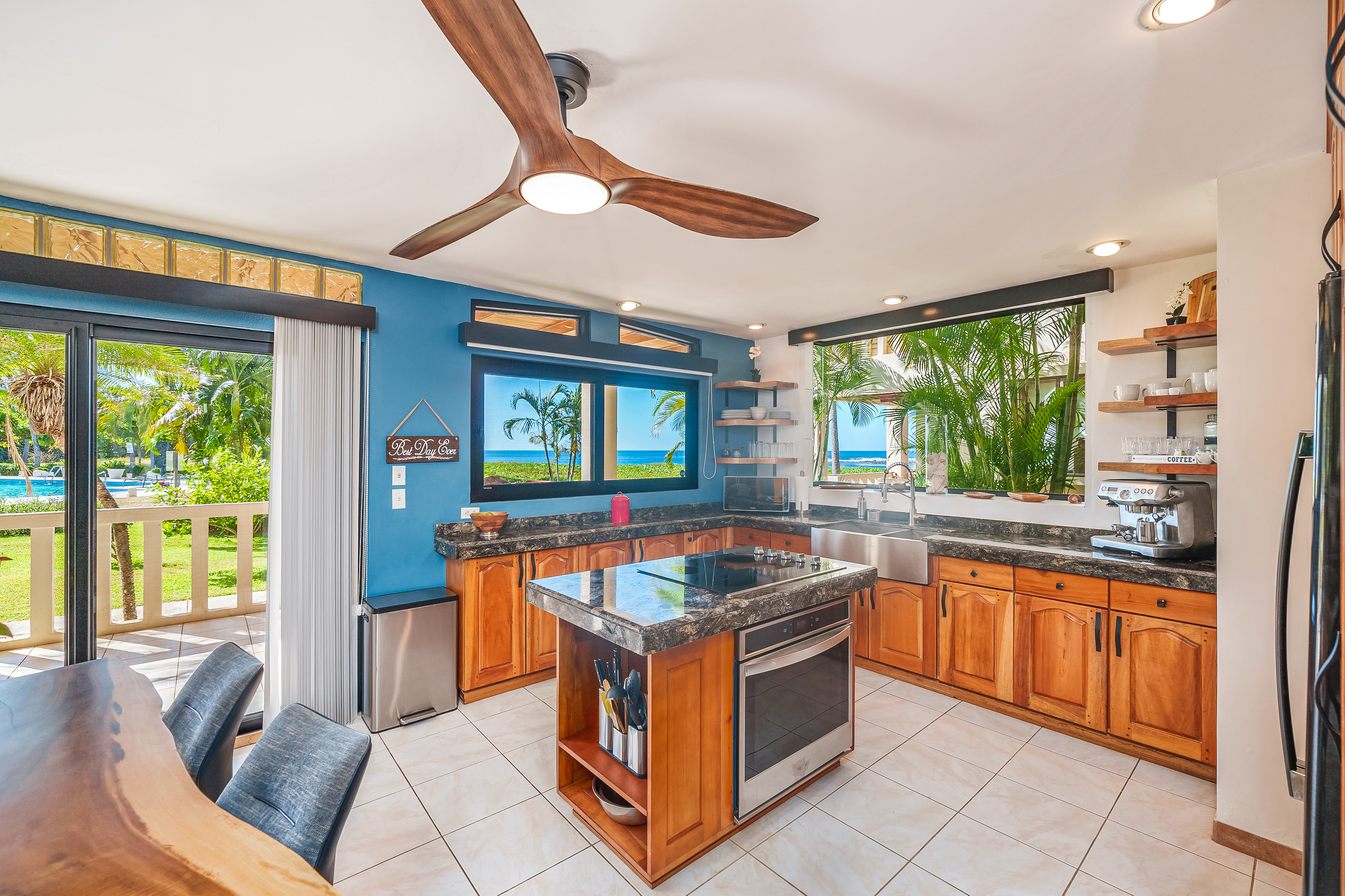 2 bed Condo For Sale in Junquillal, Guanacaste - thumb 8