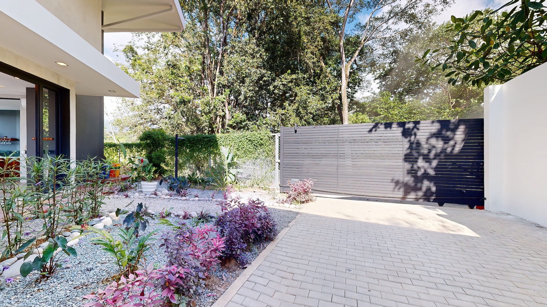 4 bed Single Family Homes For Sale in Uvita, Puntarenas - thumb 7