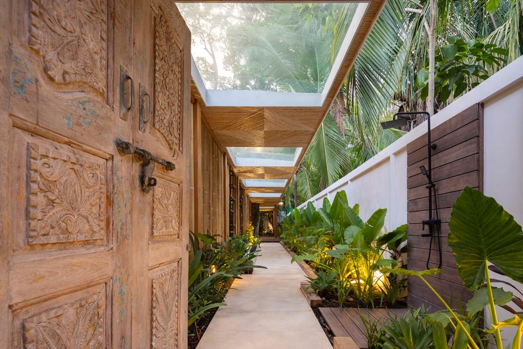 4 bed Single Family Homes For Sale in Santa Teresa, Puntarenas - thumb 2