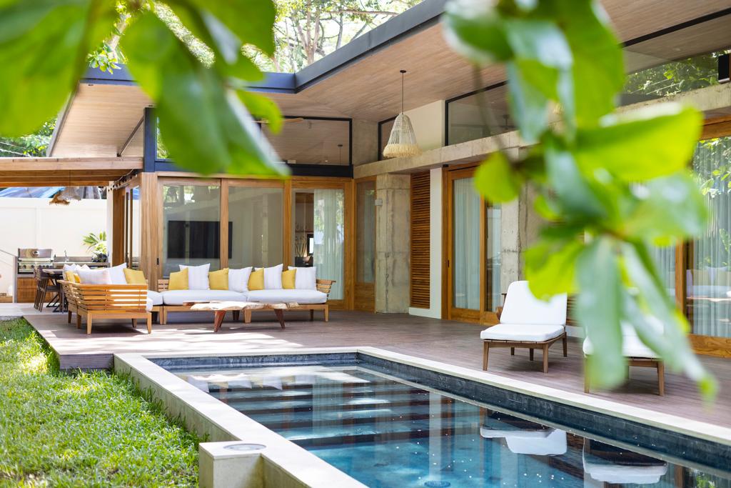 4 bed Single Family Homes For Sale in Santa Teresa, Puntarenas - thumb 7