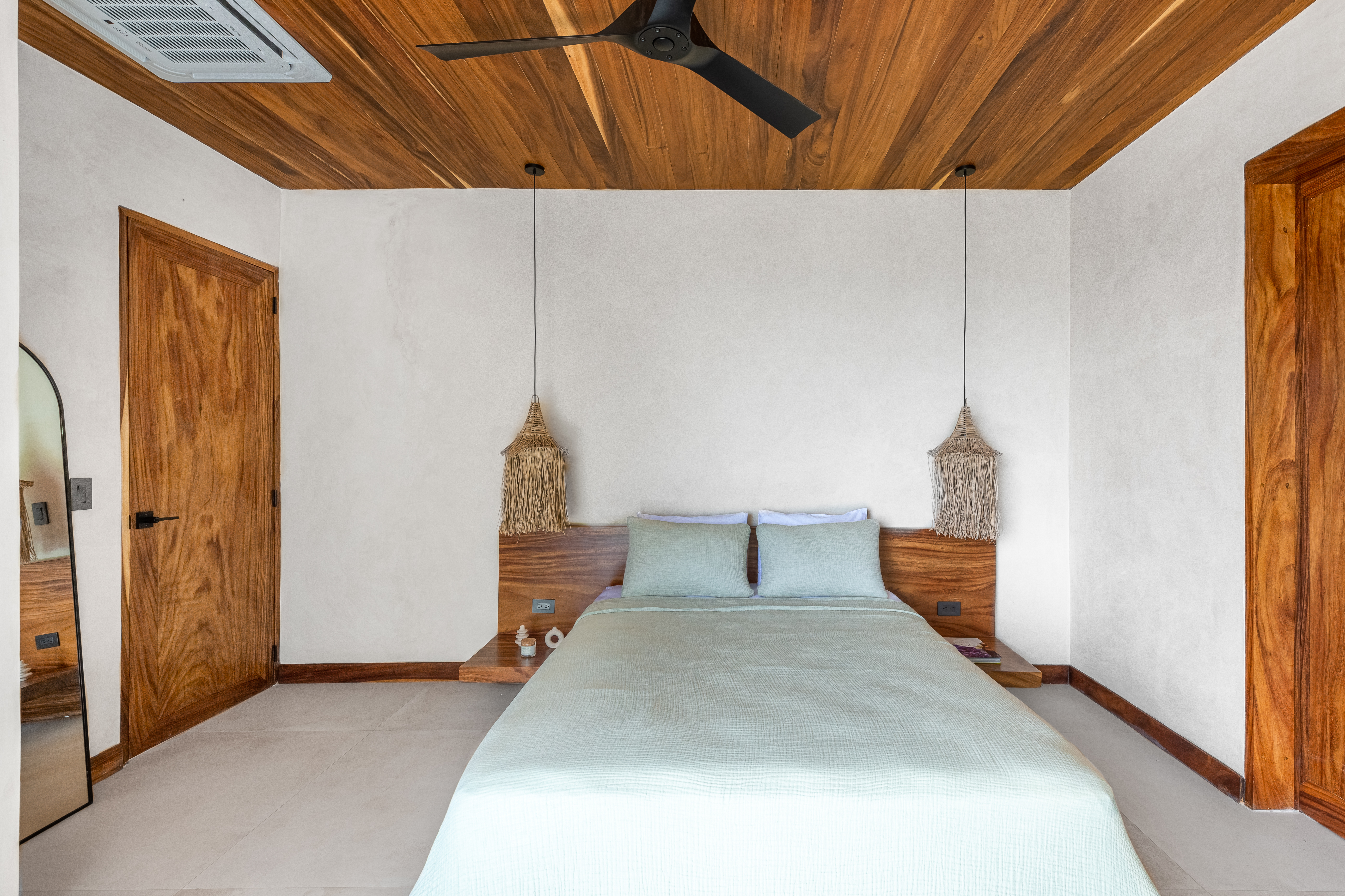 3 bed Single Family Homes For Sale in Santa Teresa, Puntarenas - thumb 9