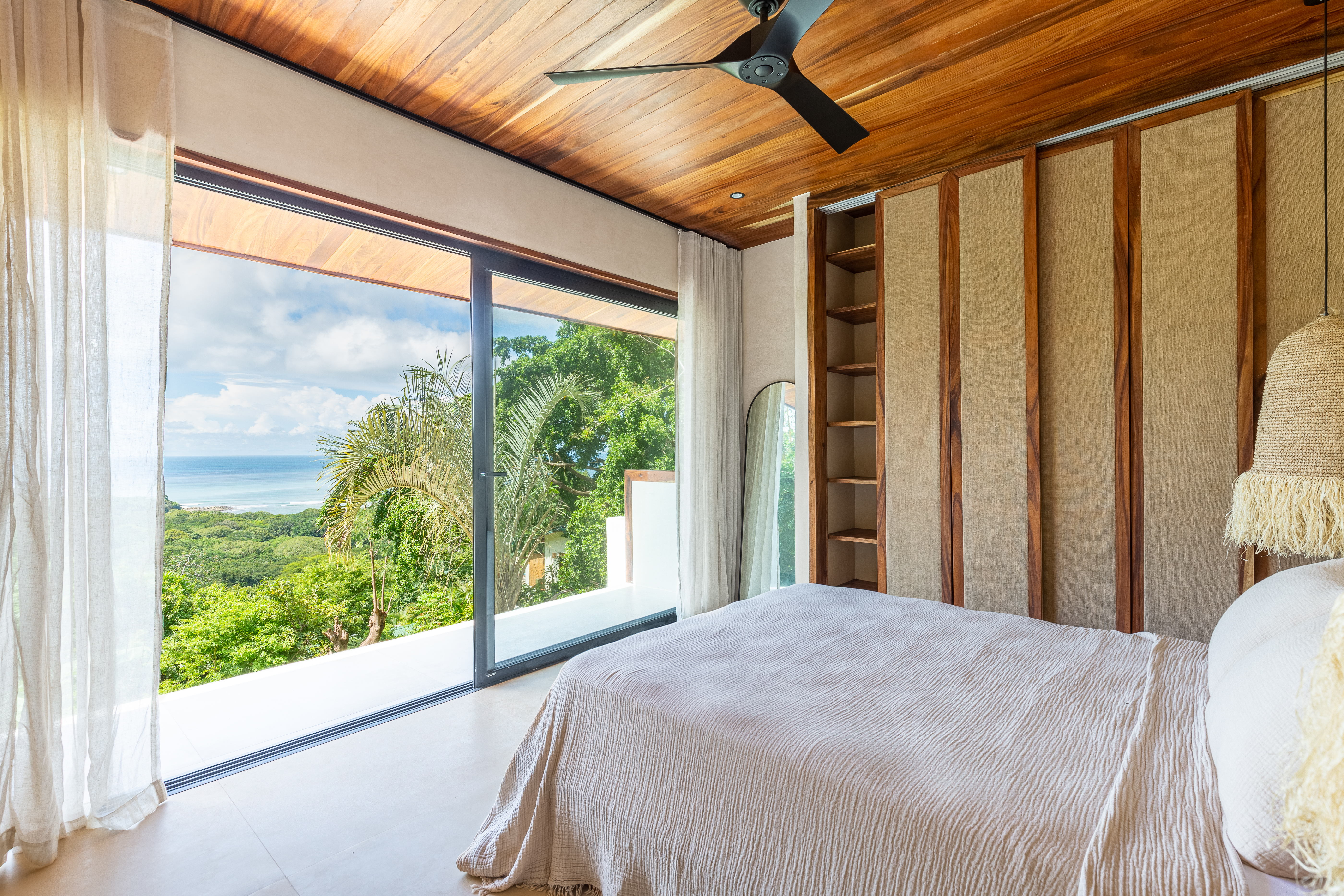 3 bed Single Family Homes For Sale in Santa Teresa, Puntarenas - thumb 3