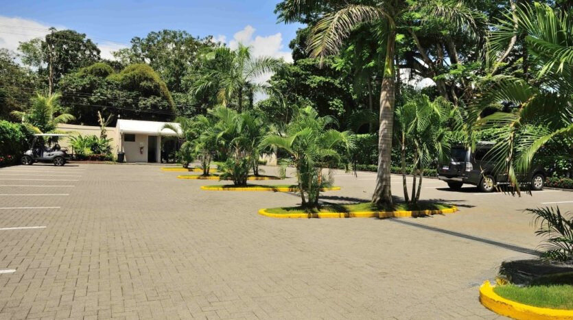 2 bed Condo For Sale in Jaco, Puntarenas - thumb 14