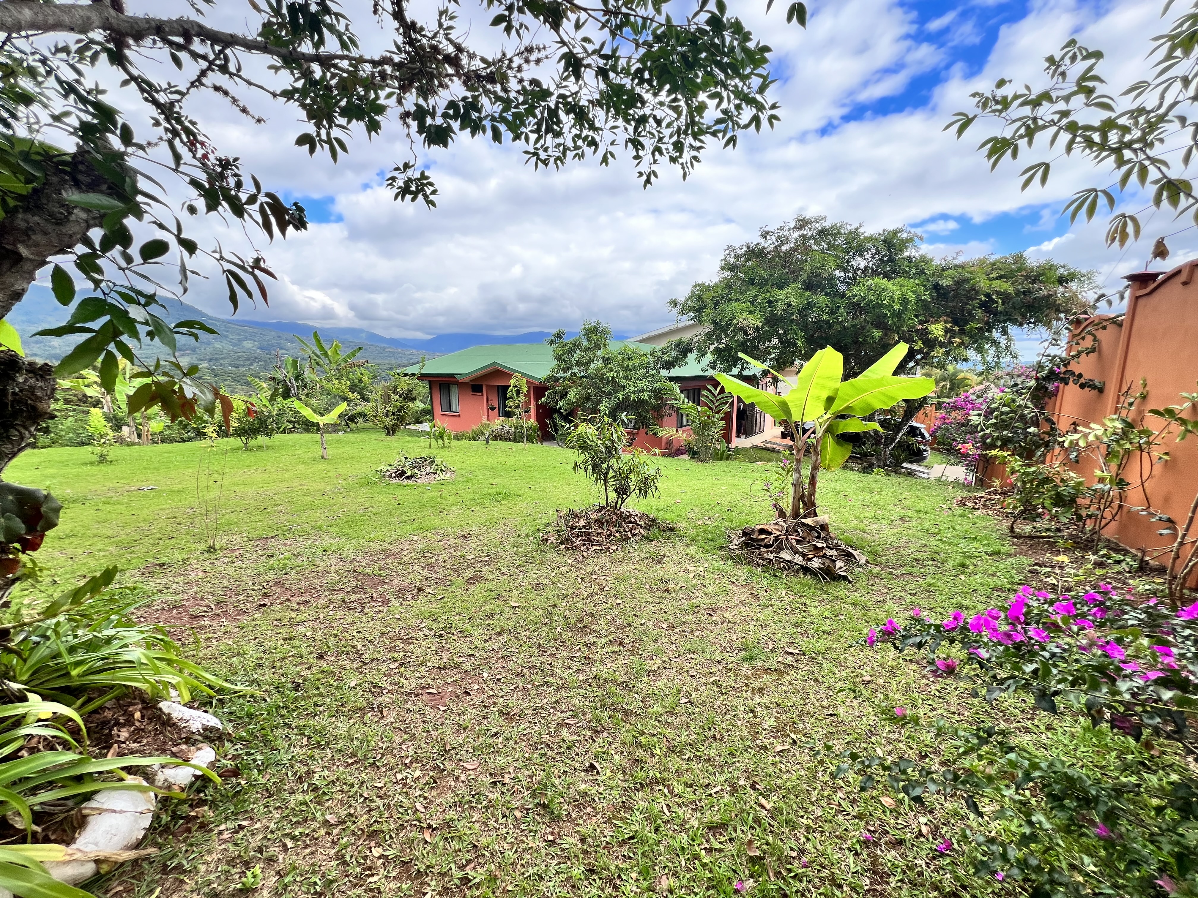 3 bed Single Family Homes For Sale in Perez Zeledon, San Jose - thumb 3