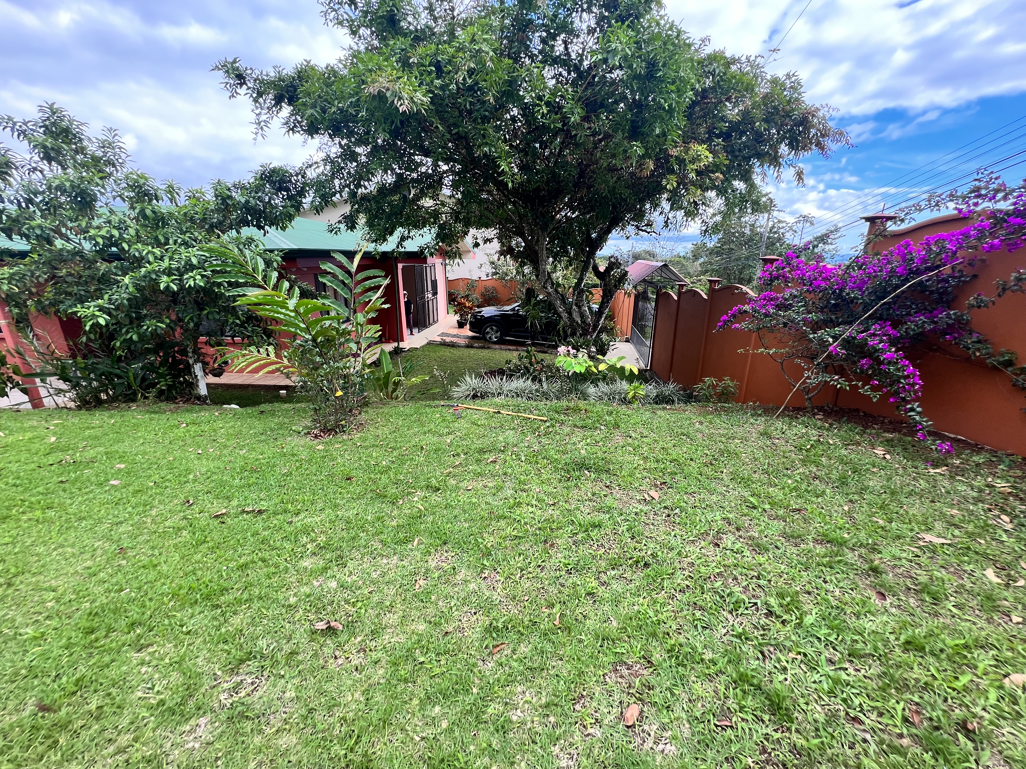 3 bed Single Family Homes For Sale in Perez Zeledon, San Jose - thumb 2