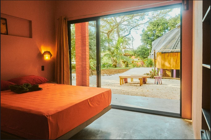 12 bed Hotel / Leisure For Sale in Santa Teresa, Puntarenas - thumb 9