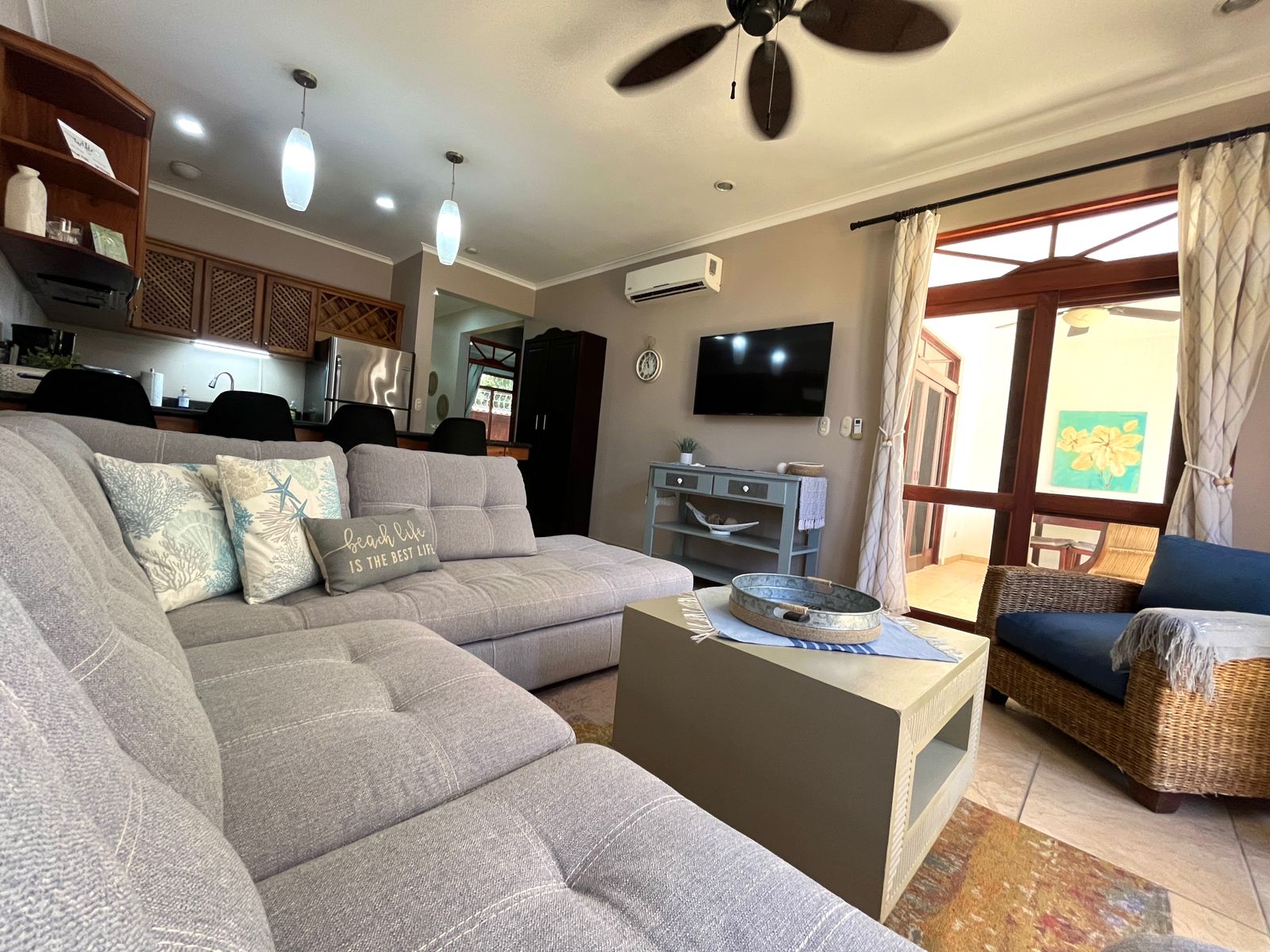 2 bed Condo For Sale in Jaco, Puntarenas - thumb 2