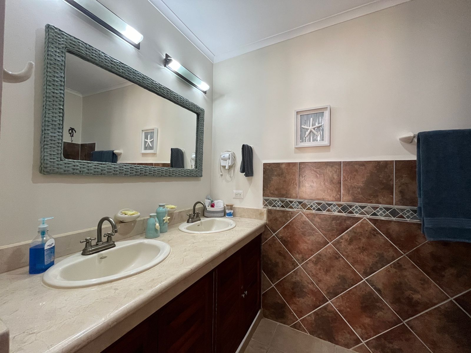 2 bed Condo For Sale in Jaco, Puntarenas - thumb 11