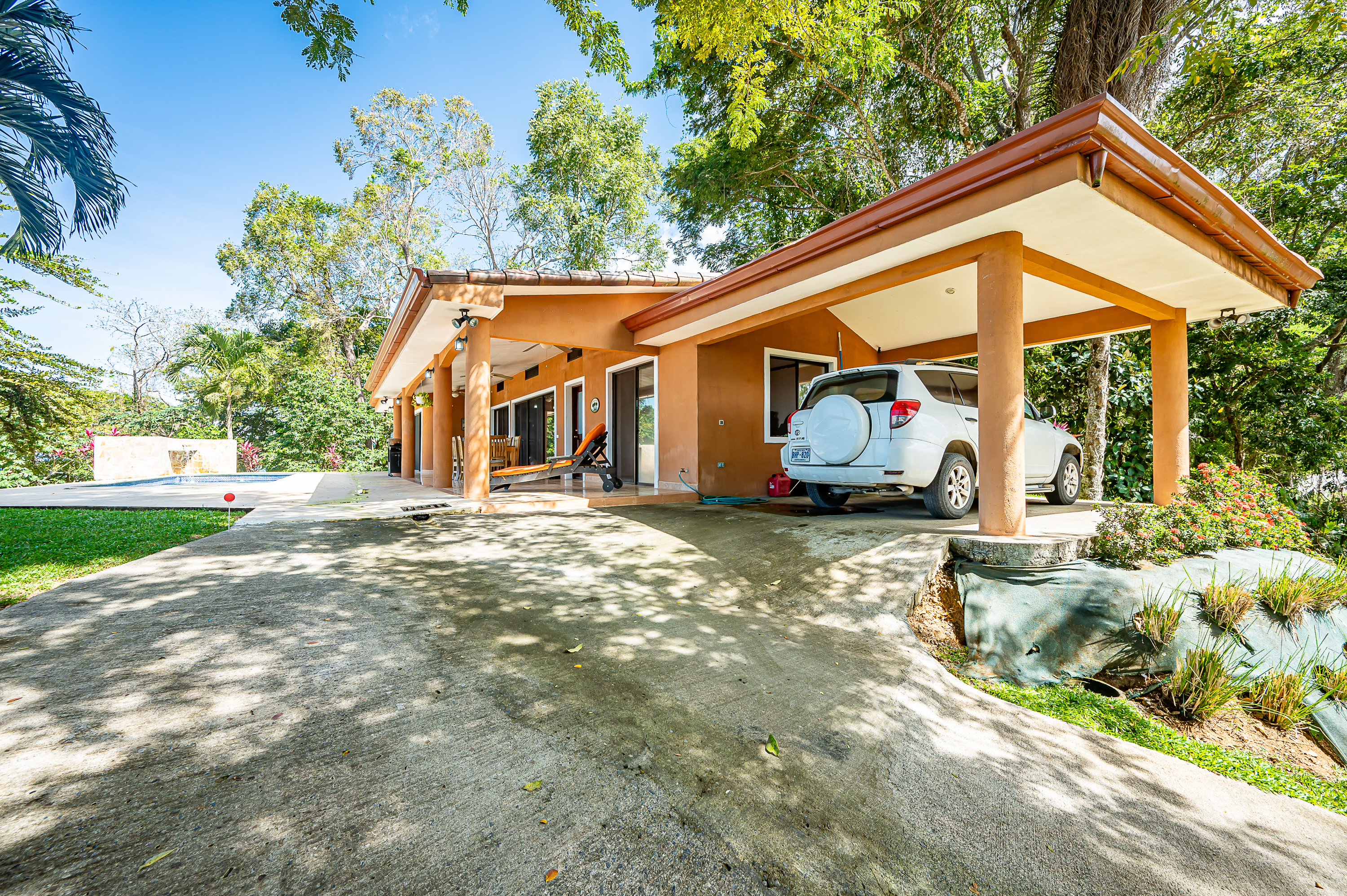 2 bed Single Family Homes For Sale in Tarcoles, Puntarenas - thumb 21