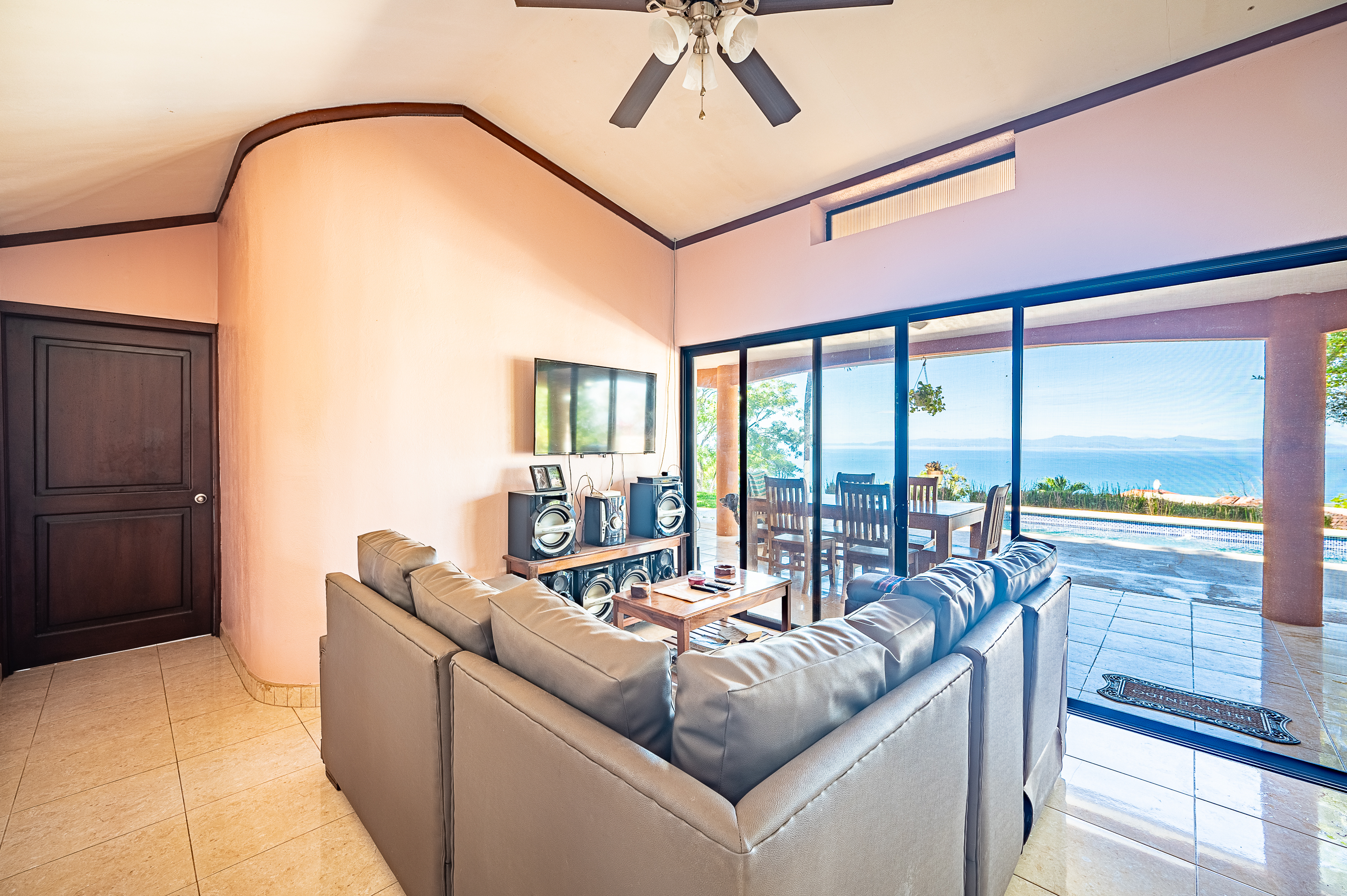 2 bed Single Family Homes For Sale in Tarcoles, Puntarenas - thumb 7