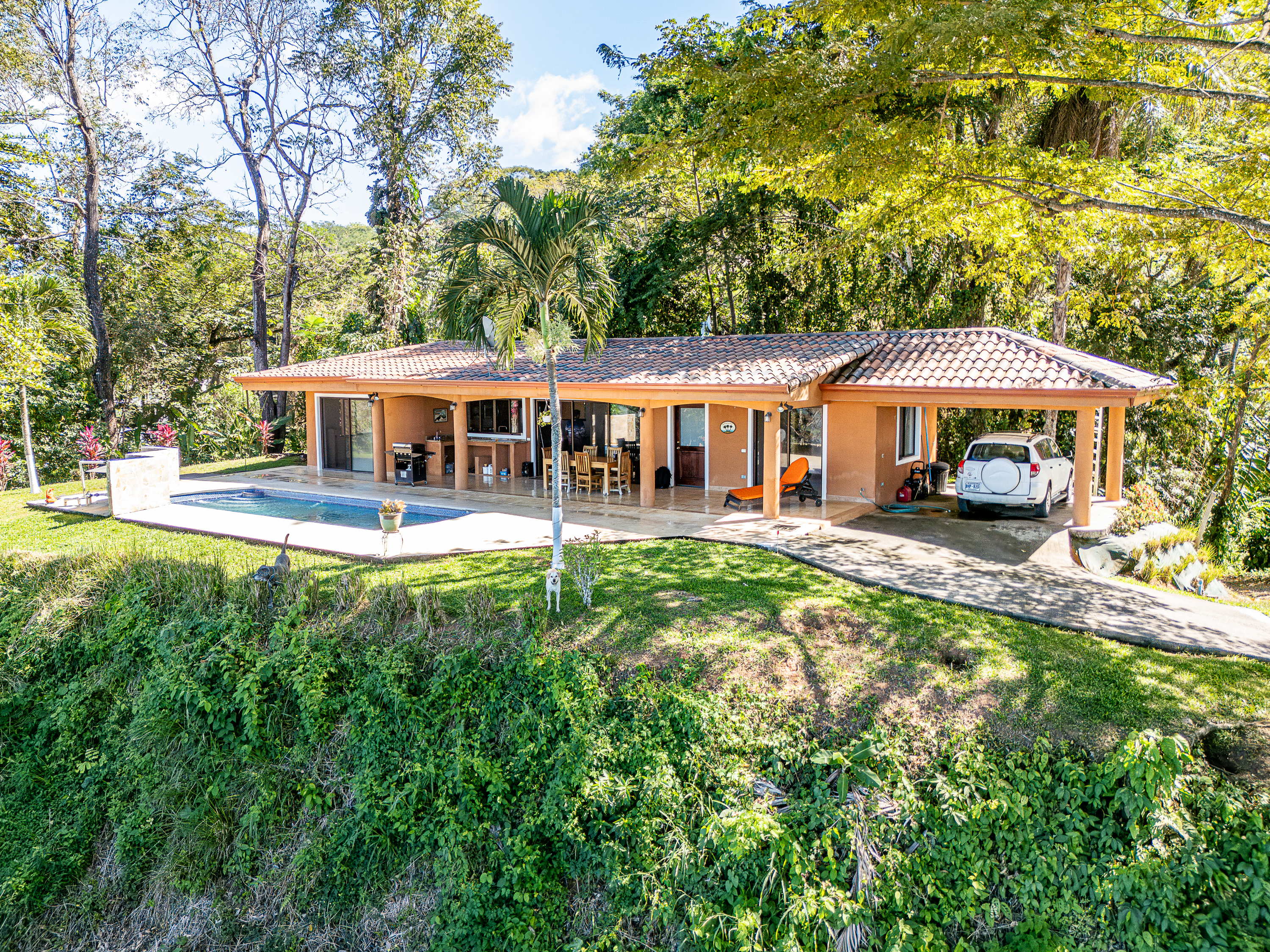 2 bed Single Family Homes For Sale in Tarcoles, Puntarenas - thumb 4