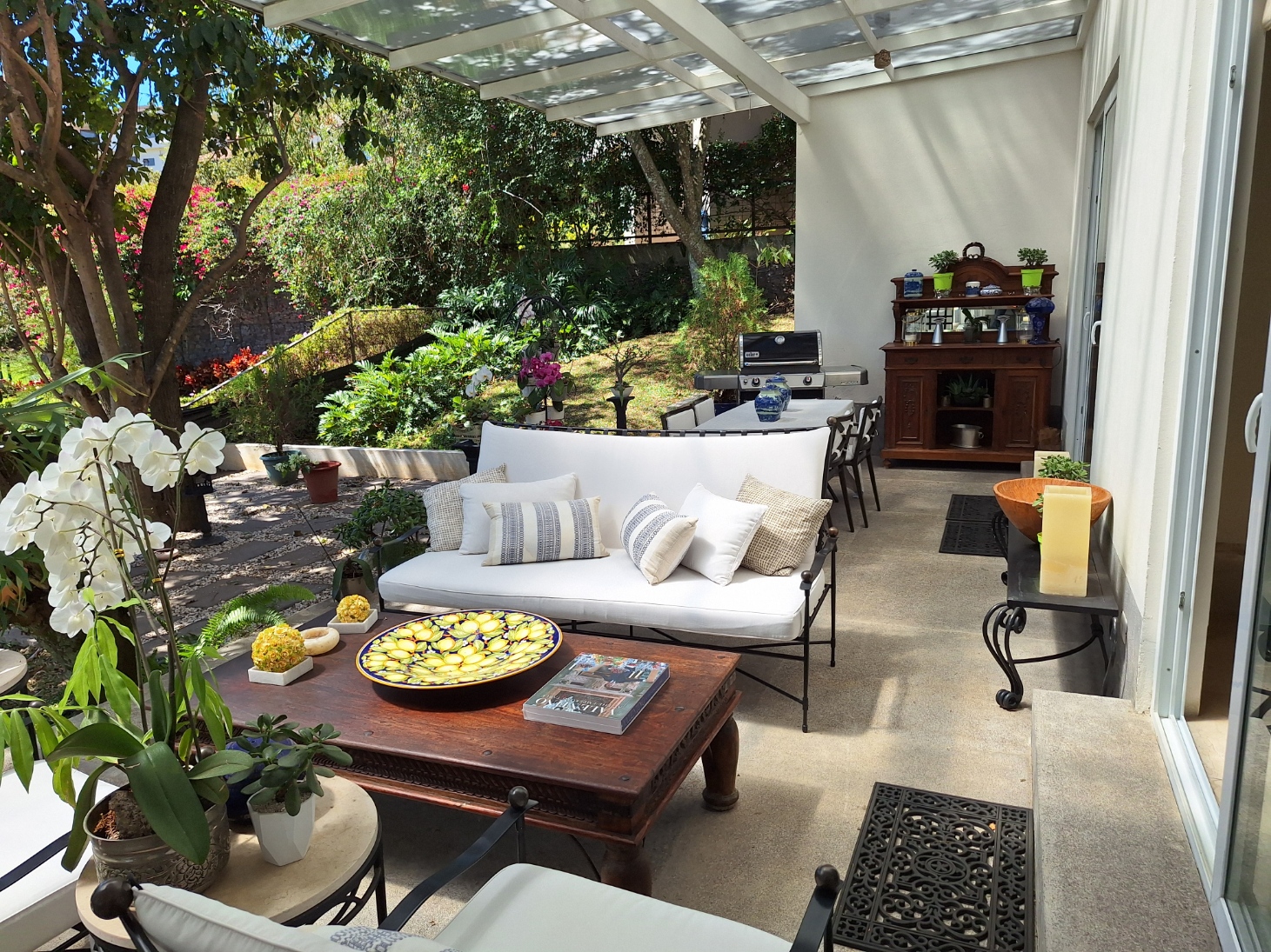 3 bed Single Family Homes For Sale in Escazu, San Jose - thumb 2