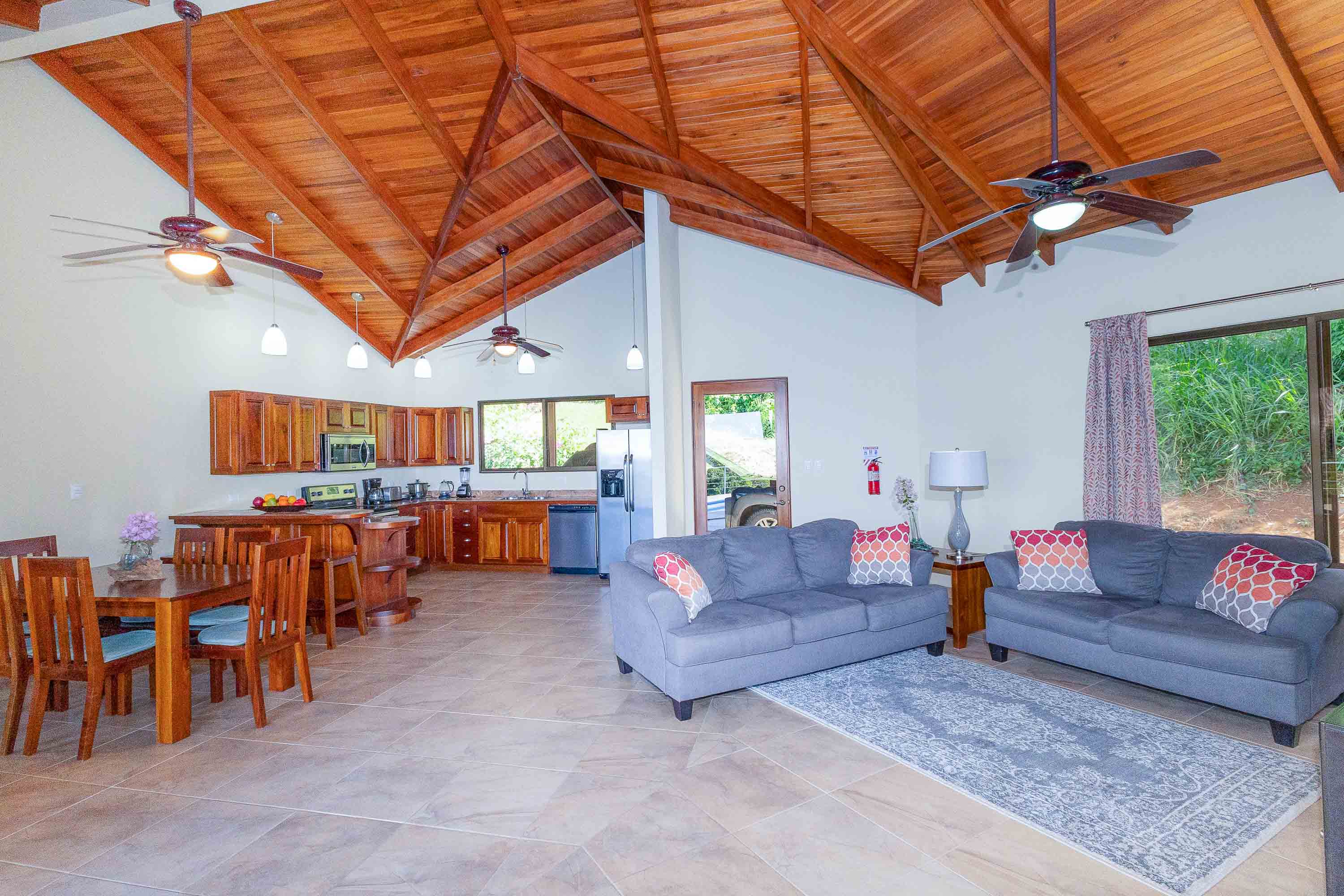 3 bed Single Family Homes For Sale in Ciudad Cortes, Puntarenas - thumb 8