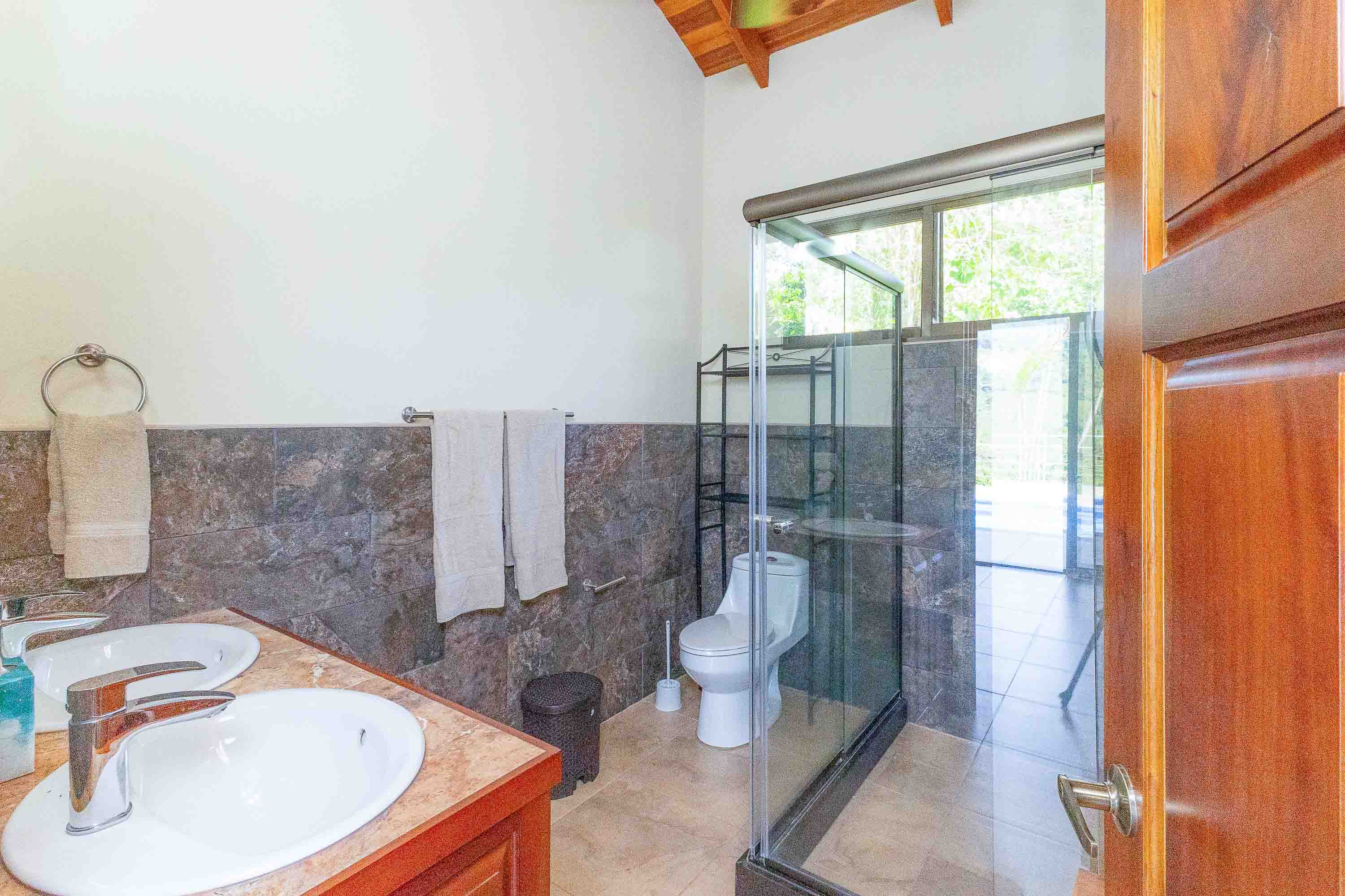 3 bed Single Family Homes For Sale in Ciudad Cortes, Puntarenas - thumb 17