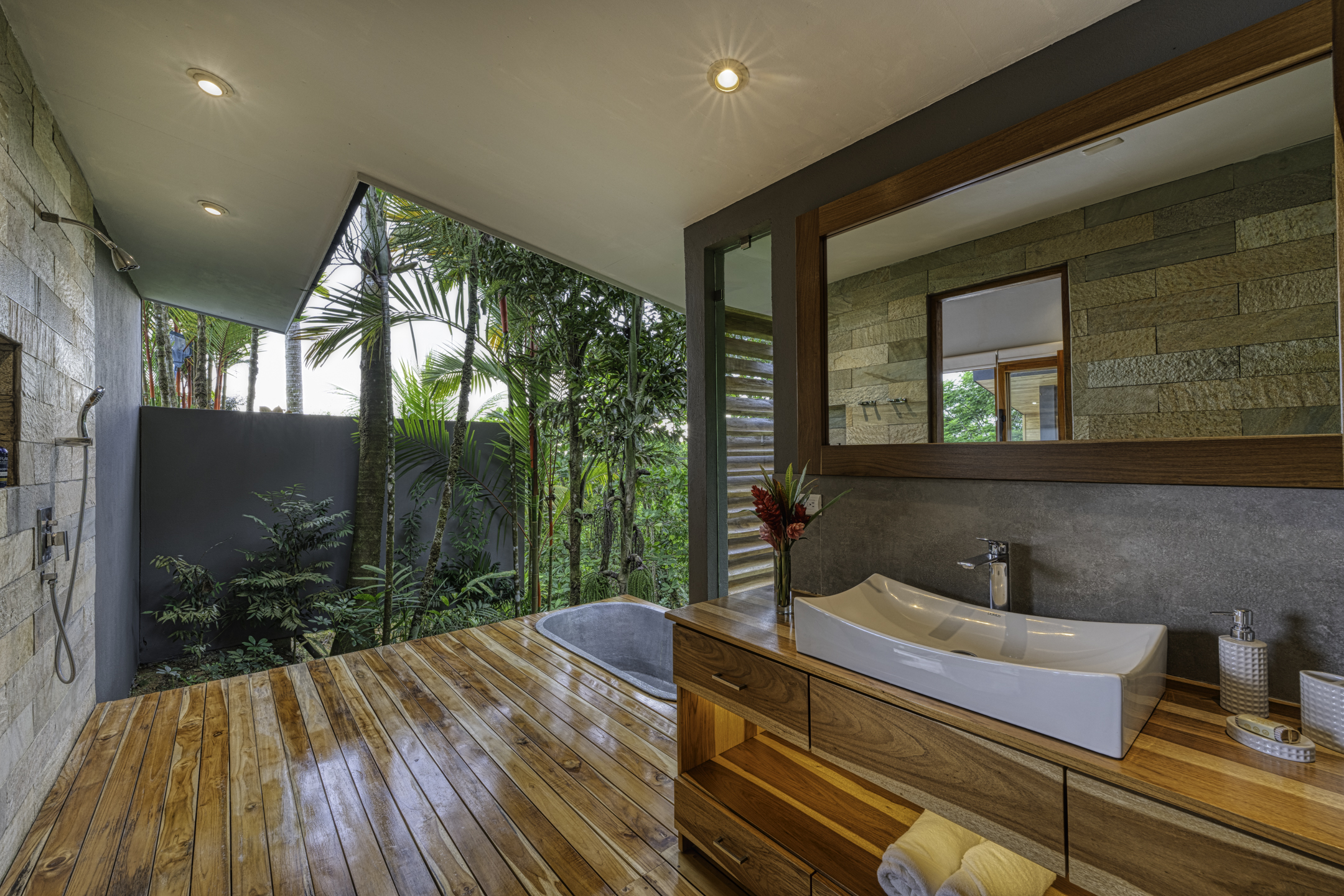 5 bed Single Family Homes For Sale in Uvita, Puntarenas - thumb 20